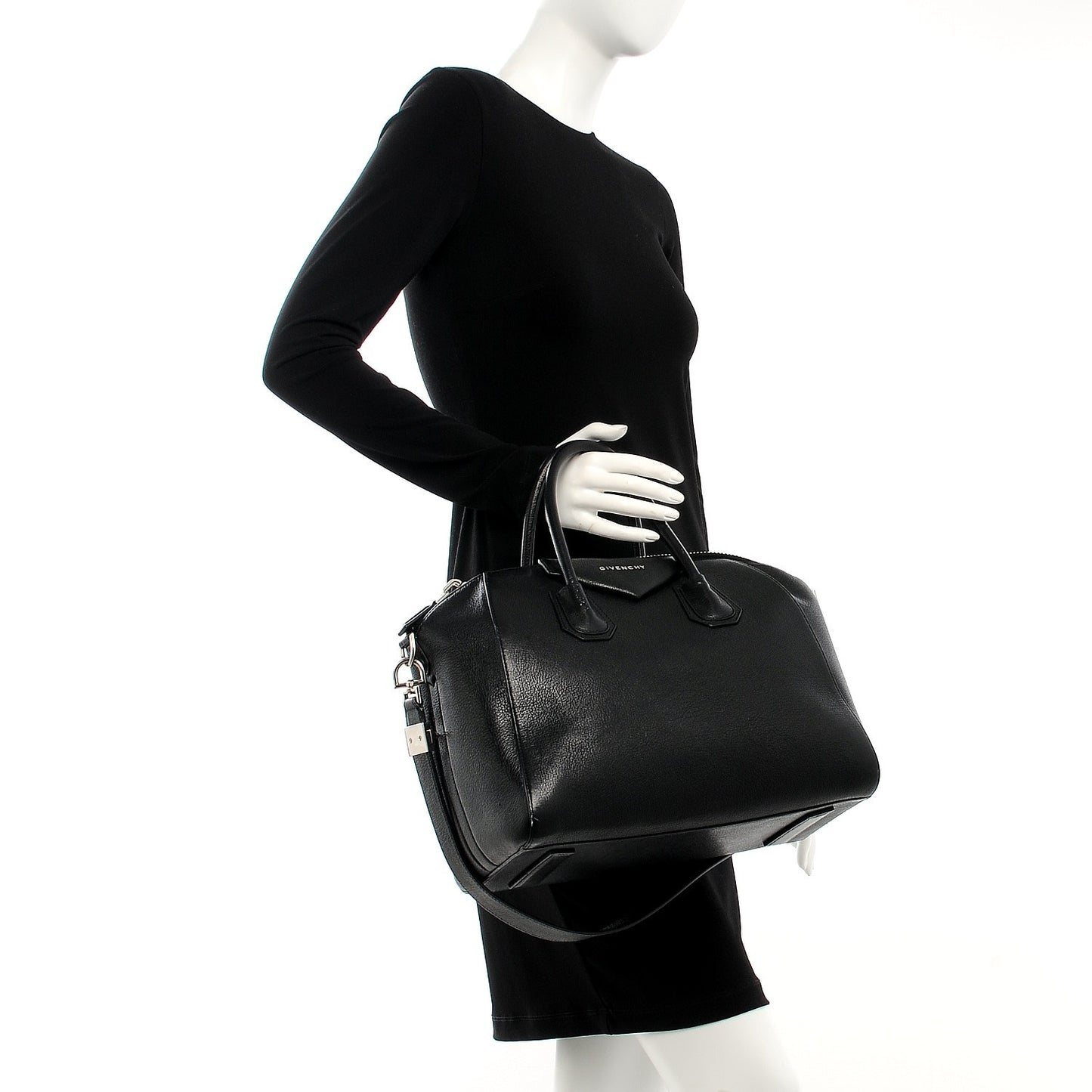 Sugar Goatskin Medium Antigona Black