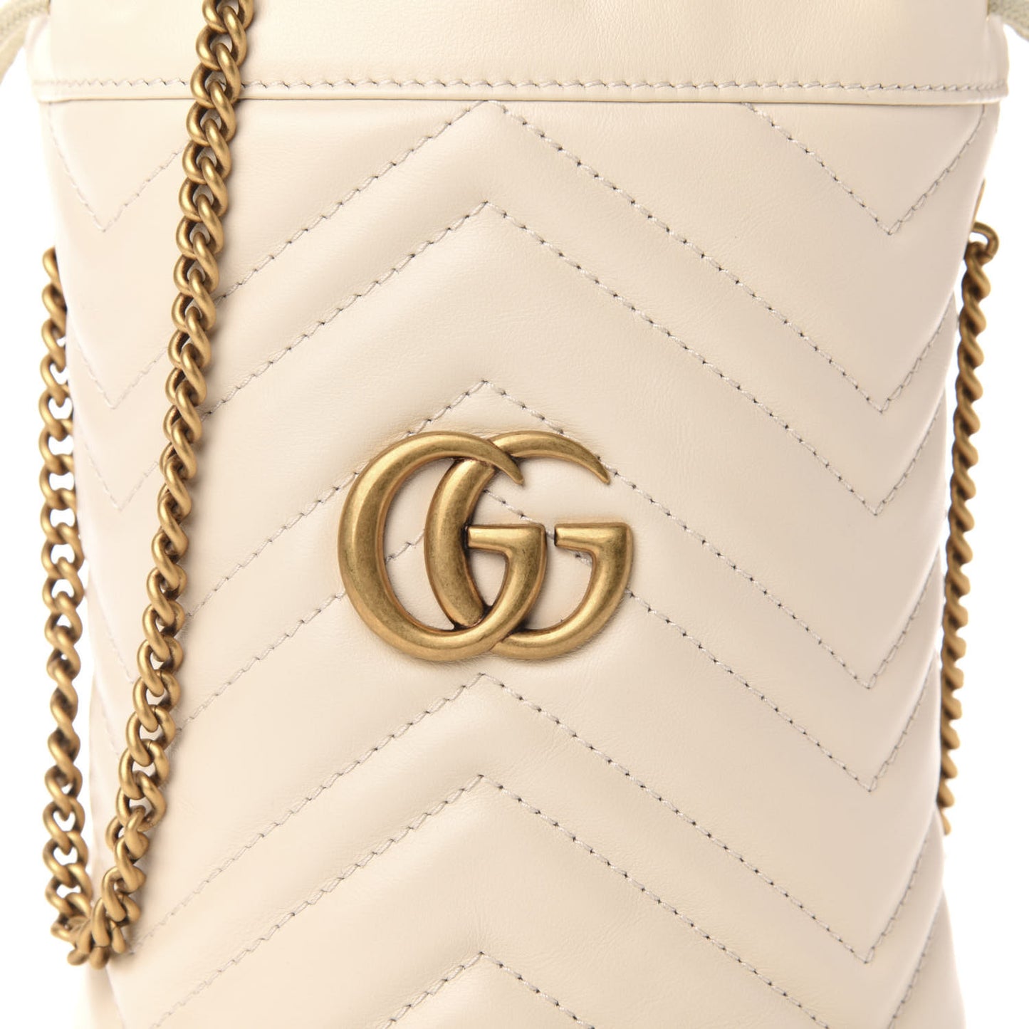 Calfskin Matelasse Mini GG Marmont 2.0 Bucket Bag White