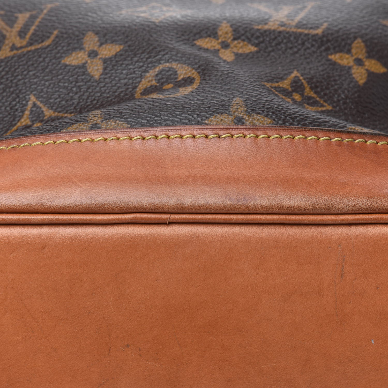 Louis Vuitton Monogram Montsouris MM Backpack 20 of 31