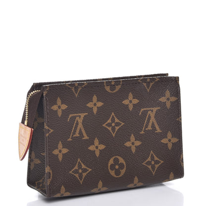 Louis Vuitton Monogram Toiletry Pouch 15 3 of 8