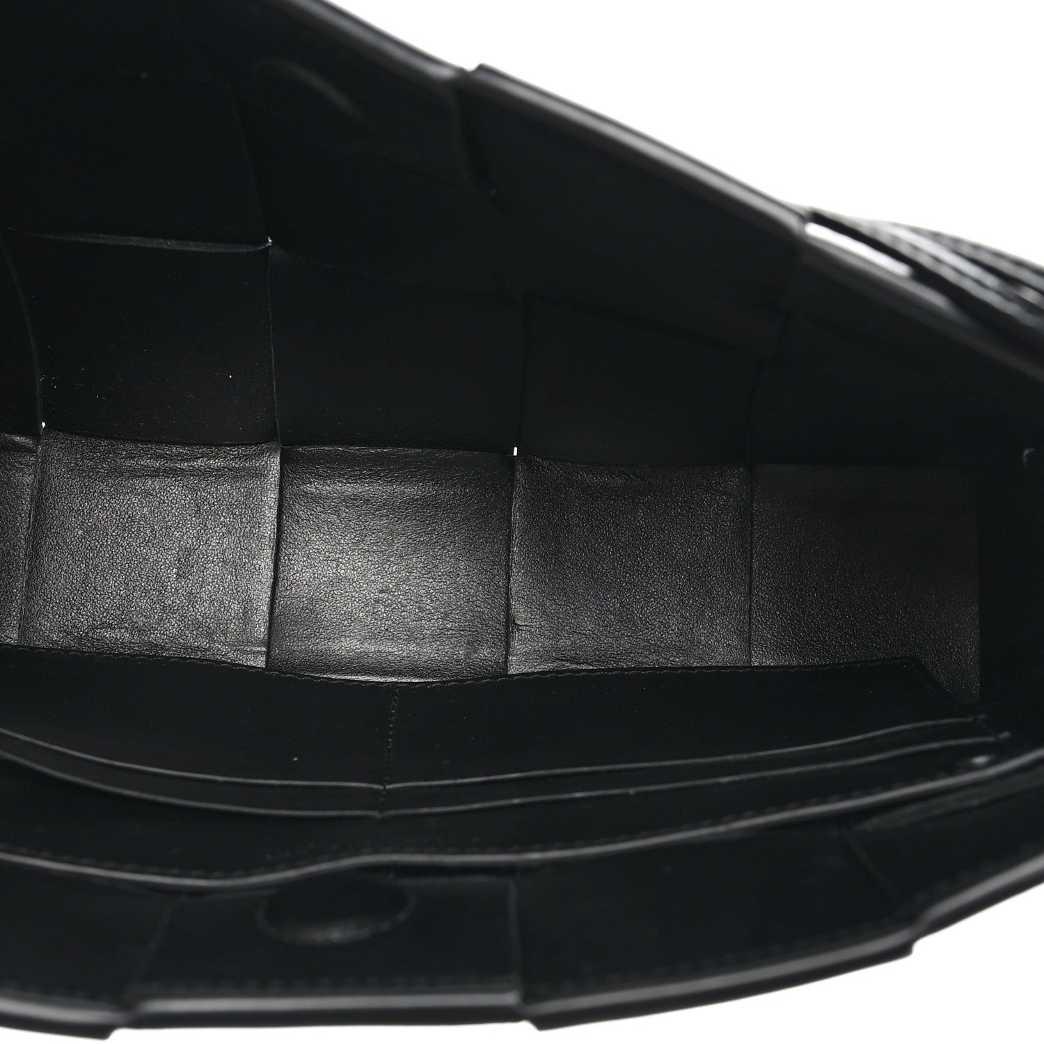 Bottega Veneta Calfskin Maxi Intrecciato Cassette Pouch On Strap Black 5 of 9