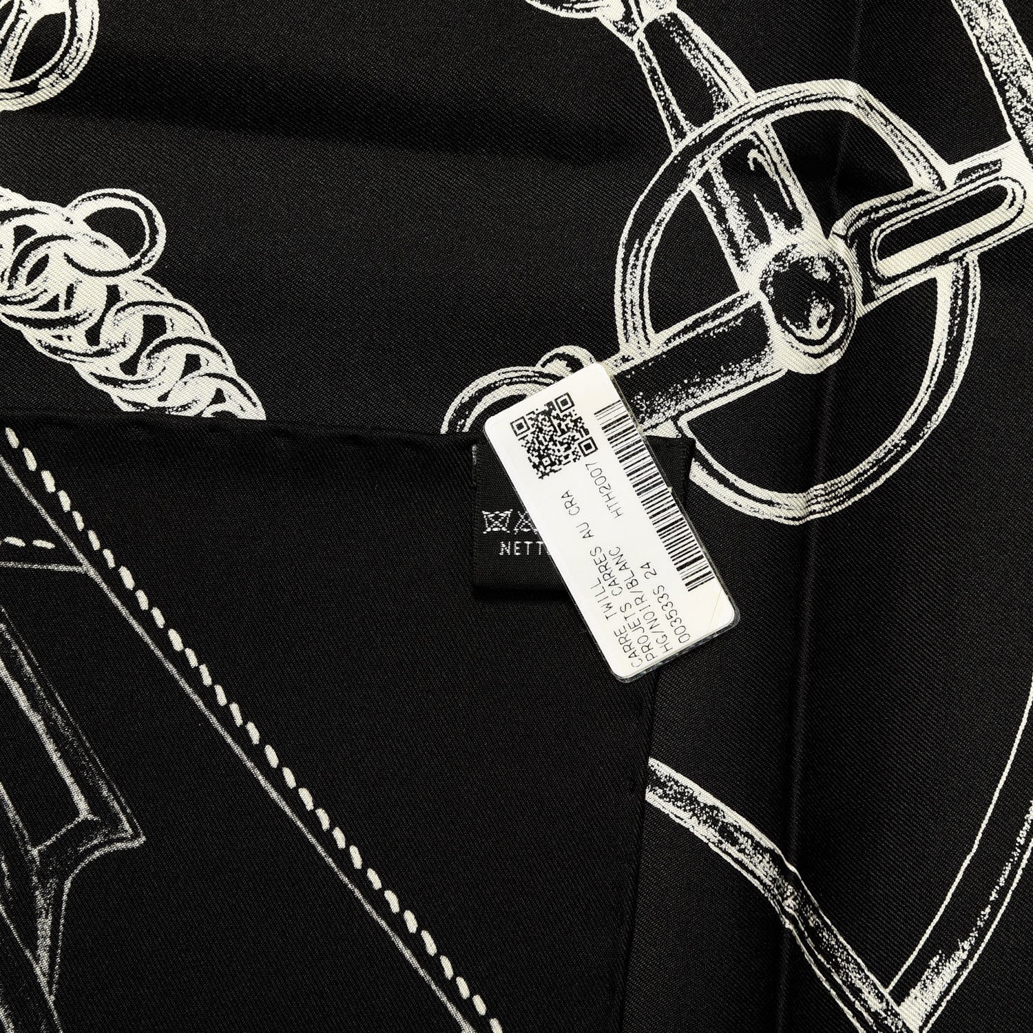 Hermes Silk Projets Carres Scarf 90 Black White 3 of 3