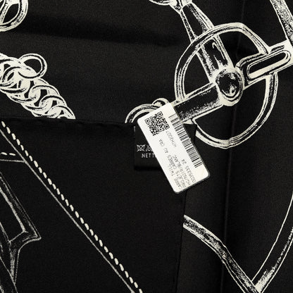 Hermes Silk Projets Carres Scarf 90 Black White 3 of 3