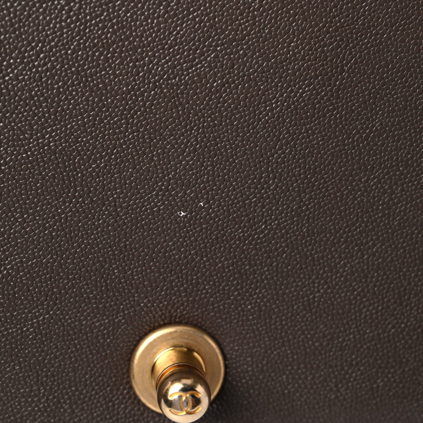 Caviar Quilted Medium Boy Flap Khaki
