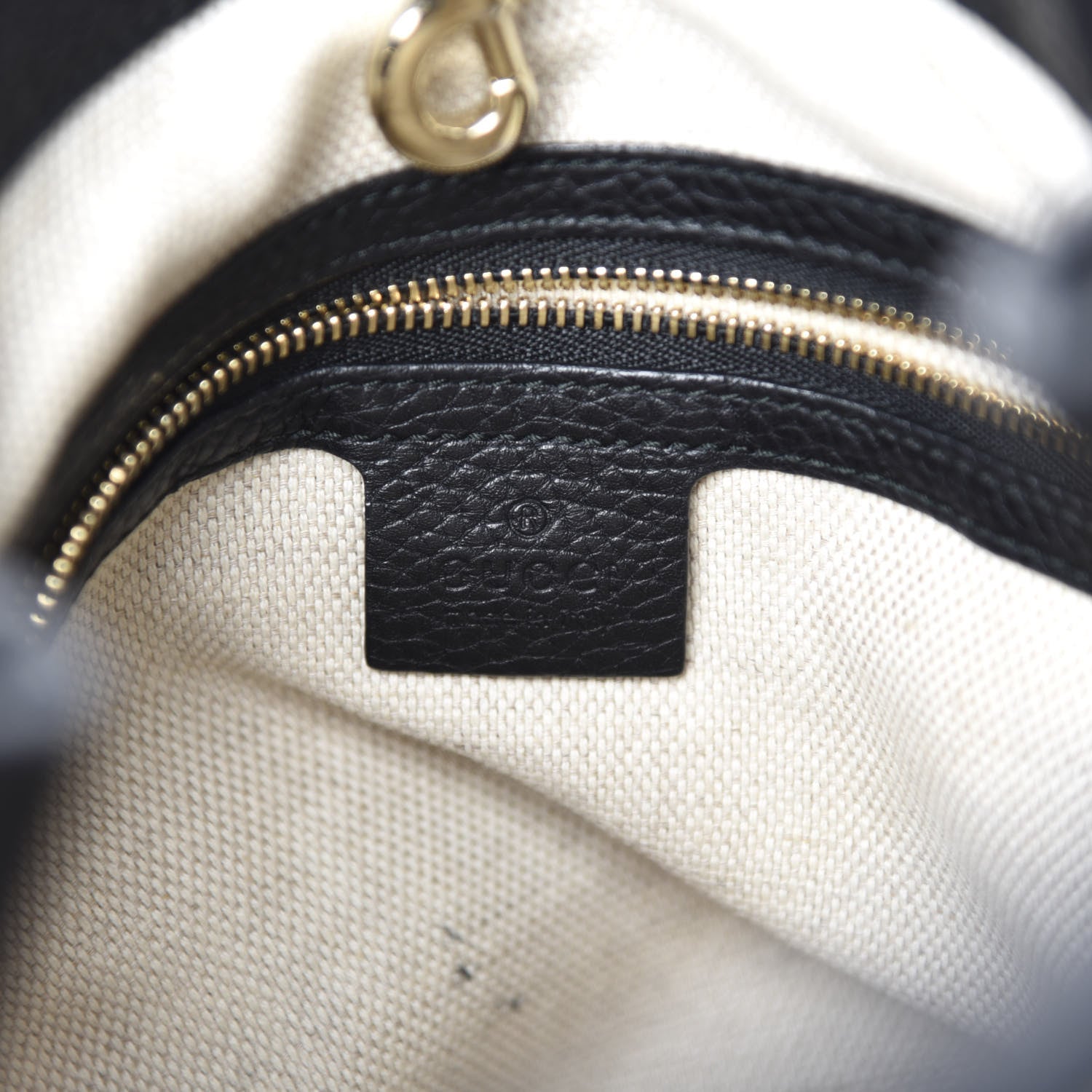 Gucci Pebbled Calfskin Medium Soho Chain Shoulder Bag Black 9 of 11