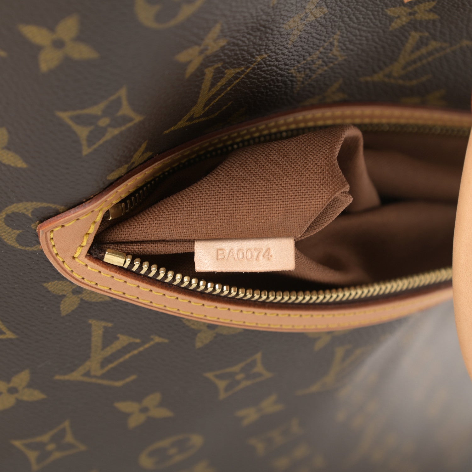 Louis Vuitton Monogram Alma Voyage GM 6 of 16
