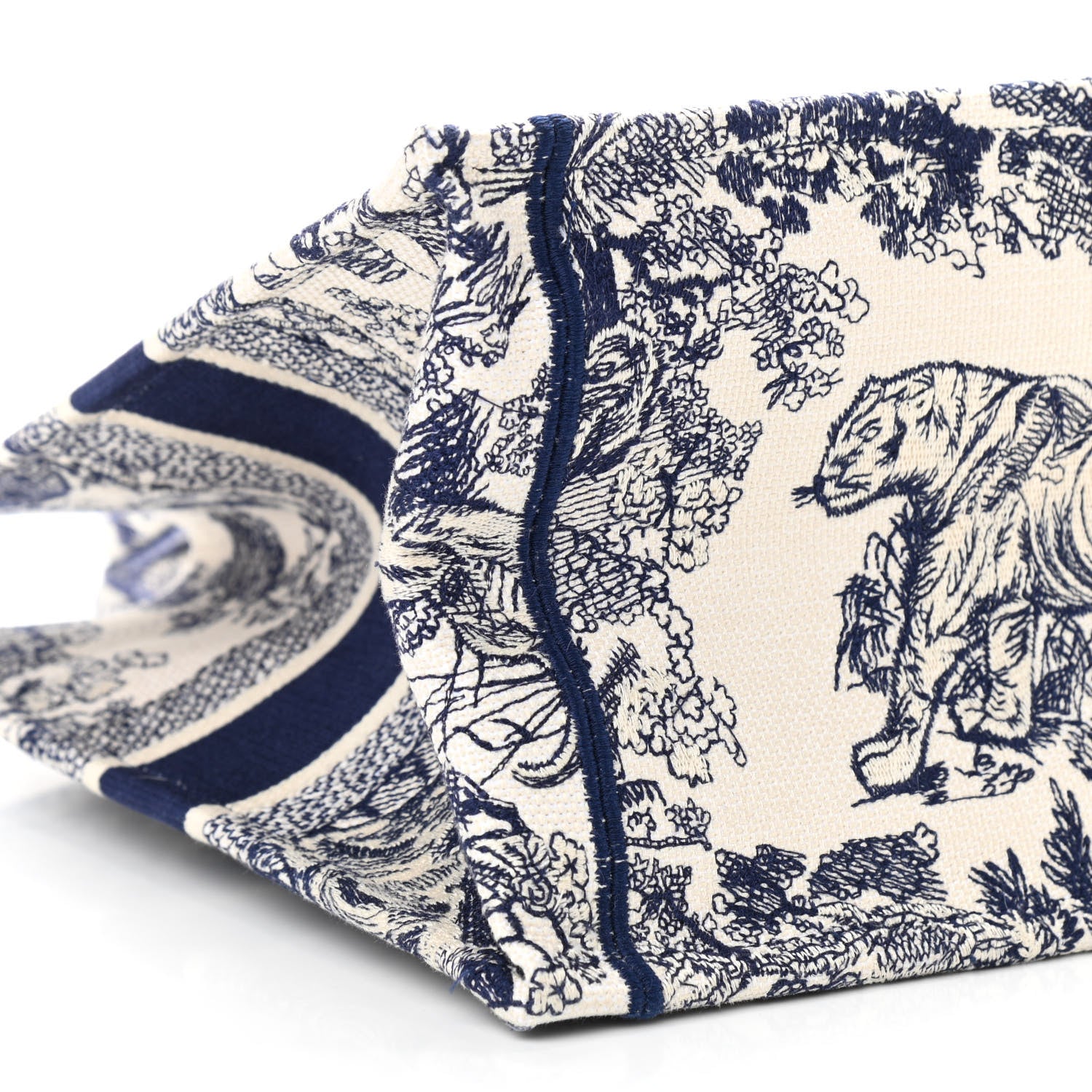 Christian Dior Canvas Embroidered Medium Dioriviera Toile De Jouy Book Tote Blue 9 of 10