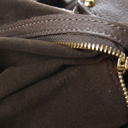 Louis Vuitton Mahina L Elephant Gris 8 of 10