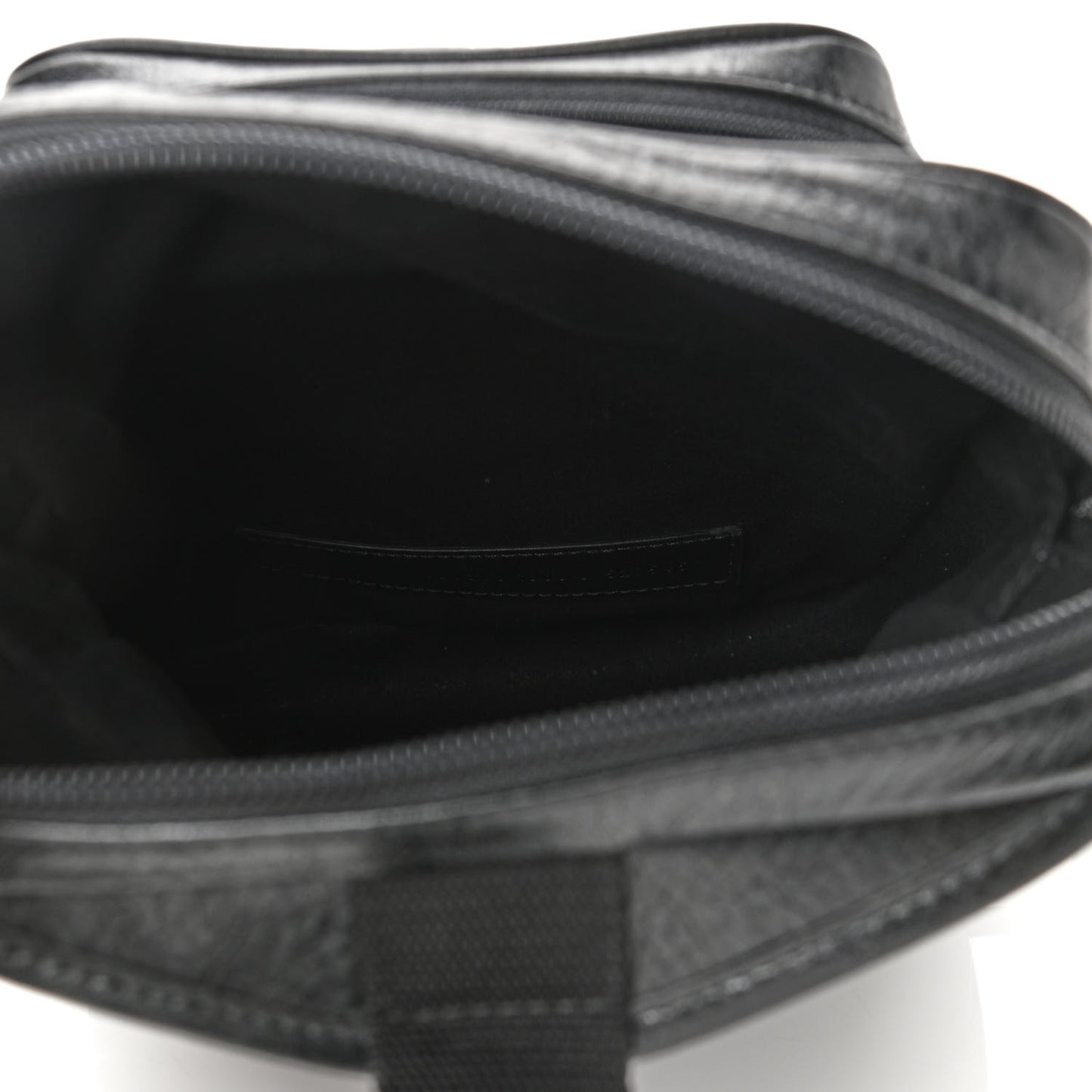 Agneau Logo Explorer Crossbody Messenger Bag Black