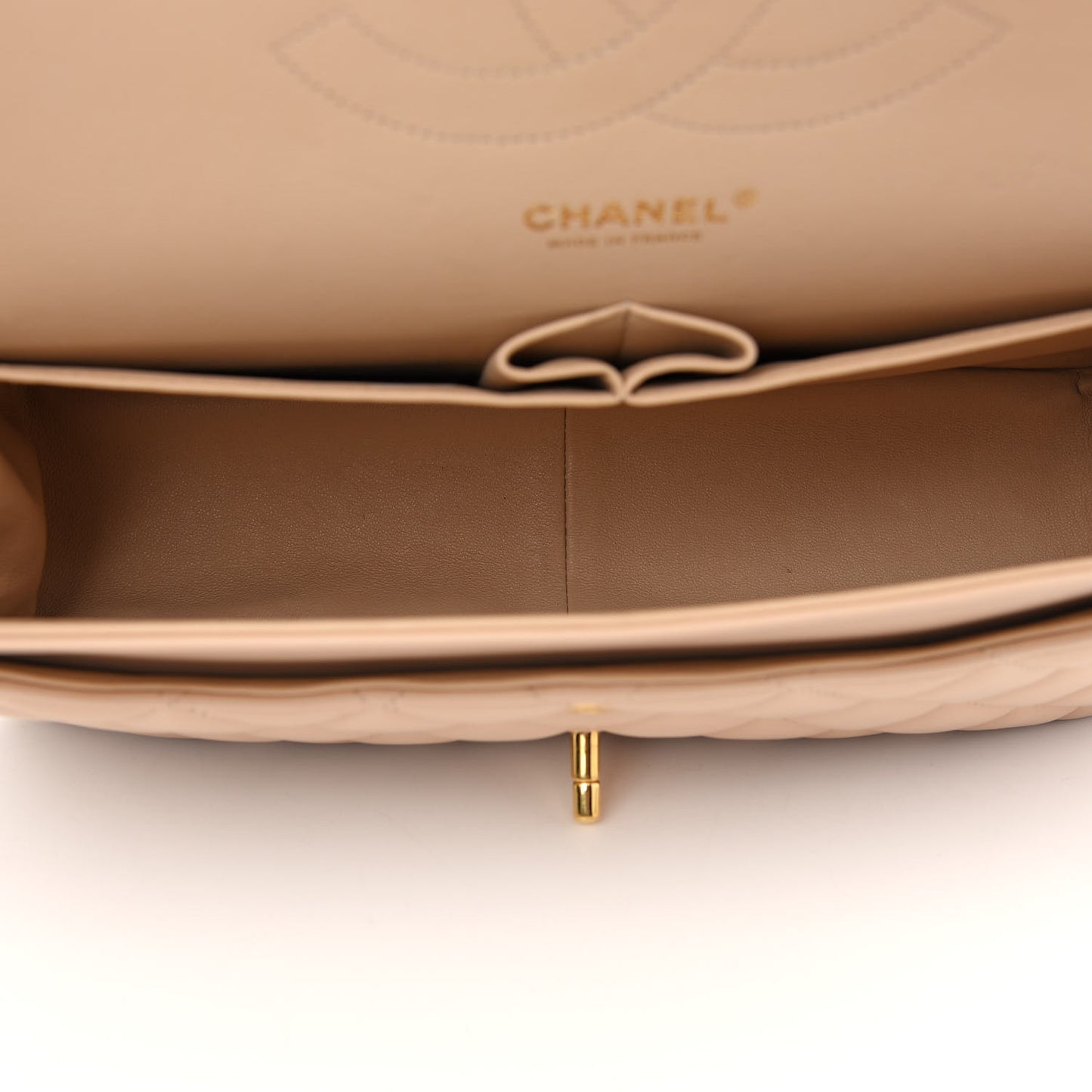 Lambskin Quilted Jumbo Double Flap Beige Clair