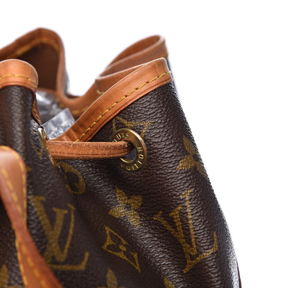 Louis Vuitton Monogram Noe 15 of 17