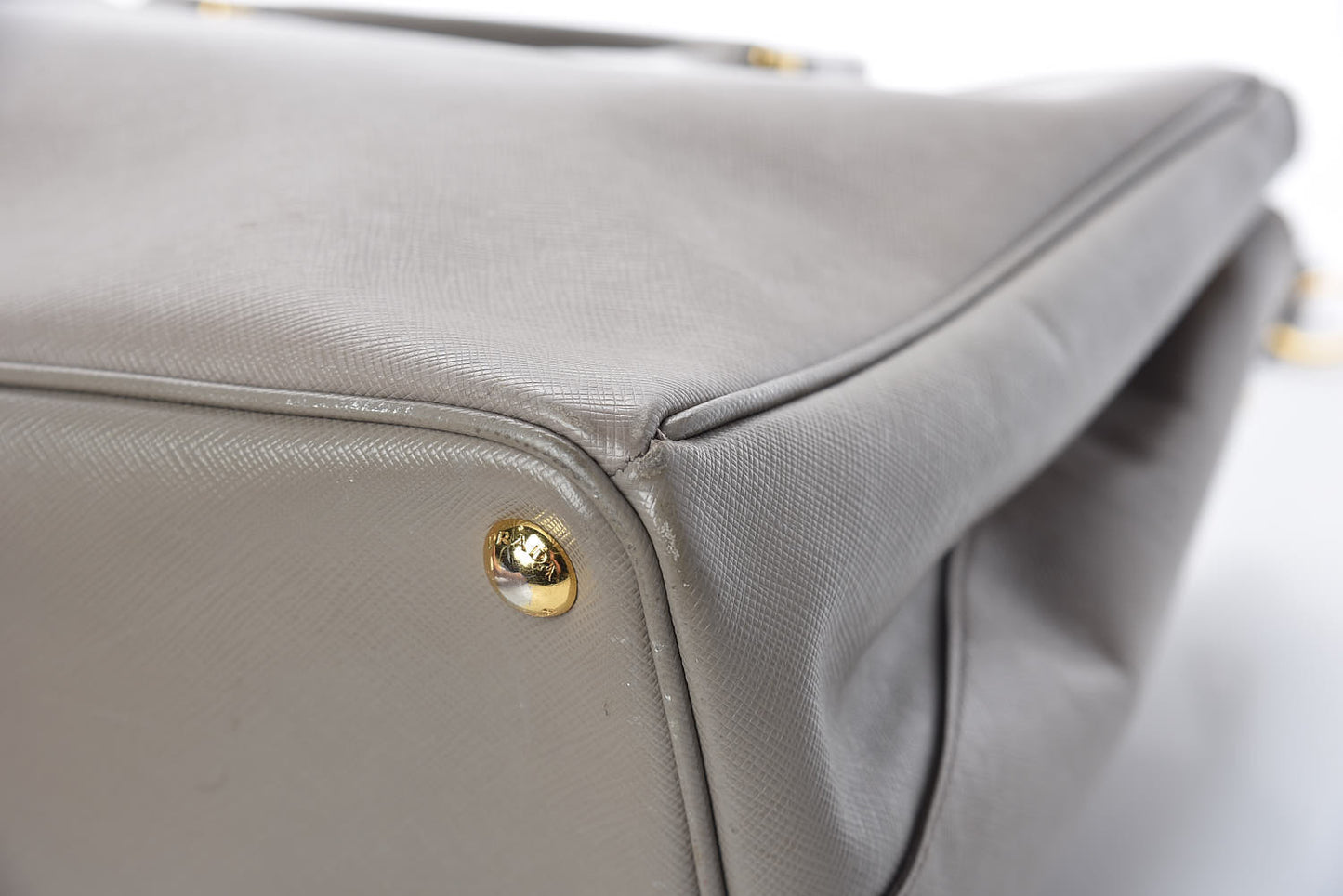 Saffiano Large Galleria Double Zip Tote Argilla