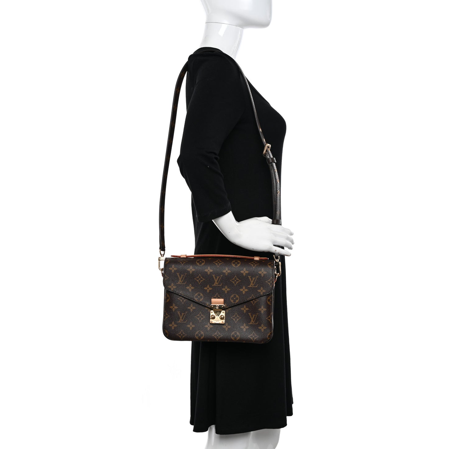 Monogram Pochette Metis