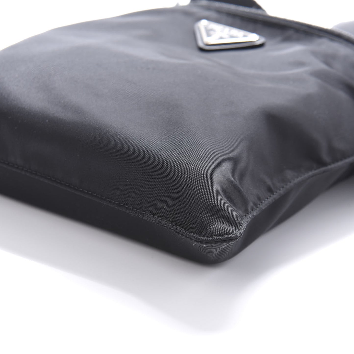 Nylon Vela Flat Messenger Bag Black