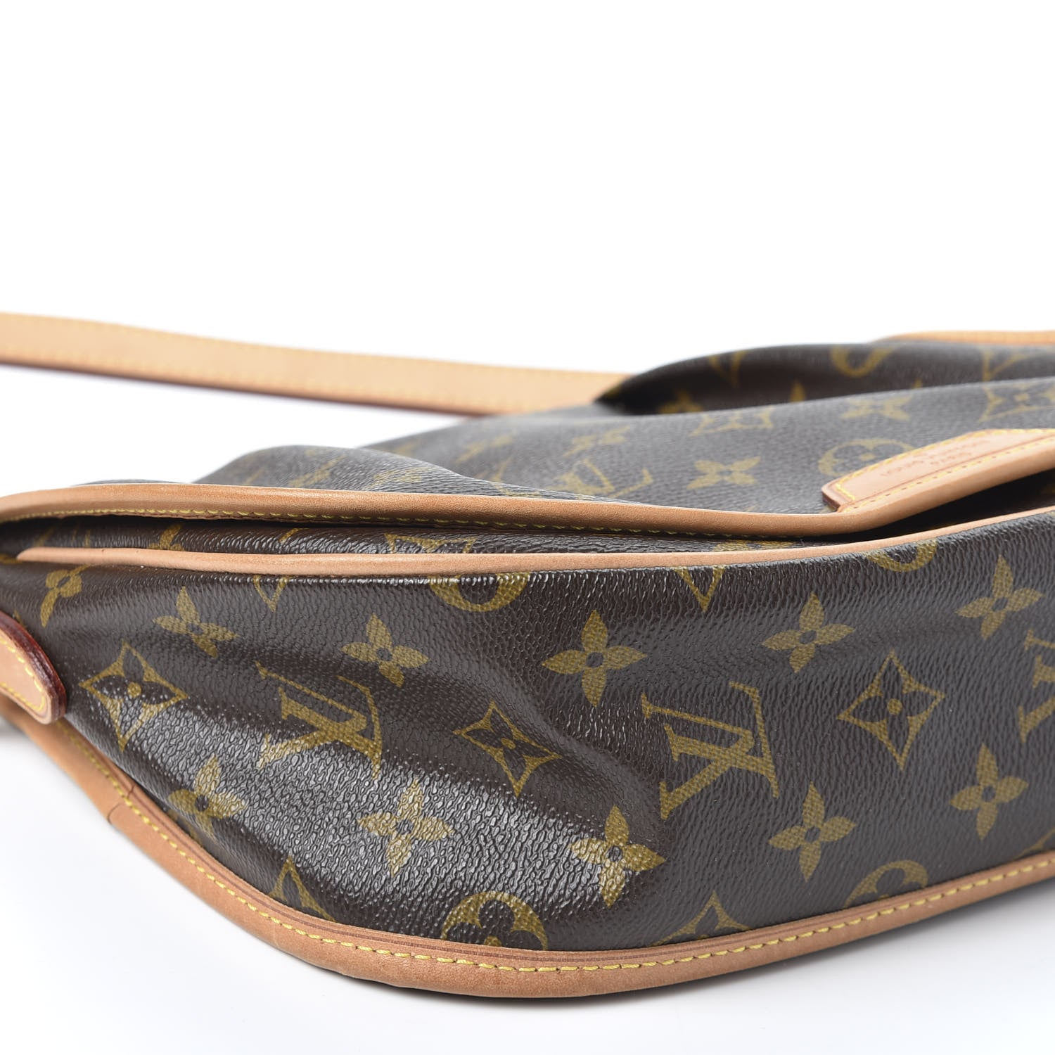 Louis Vuitton Monogram Menilmontant PM 10 of 18