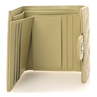 Chanel Caviar Quilted Compact Flap Wallet Light Green 5 of 11
