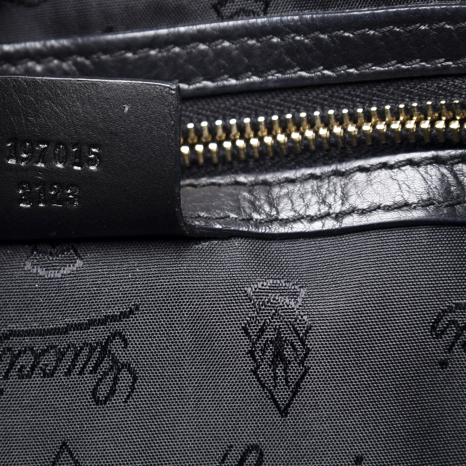 Gucci Patent Large Hysteria Clutch Black 8 of 10