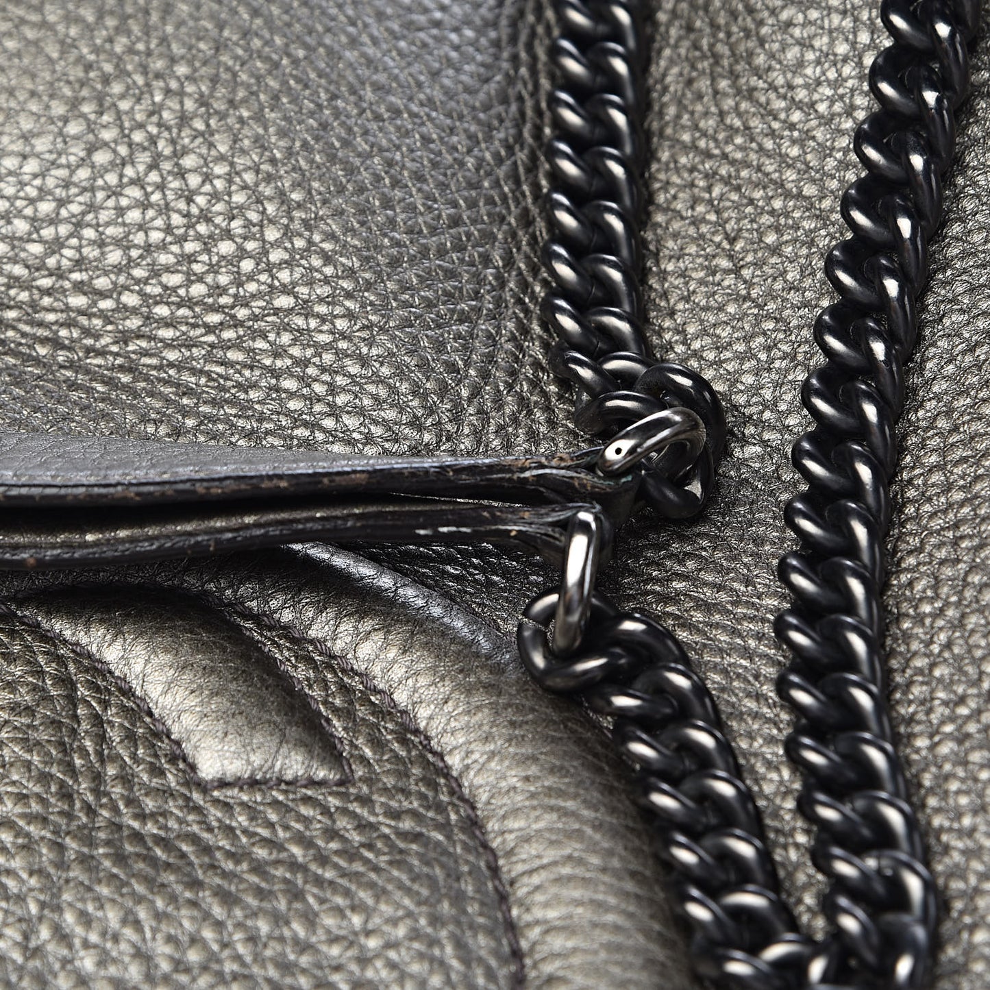 Metallic Pebbled Calfskin Large Soho Chain Shoulder Bag Sasso