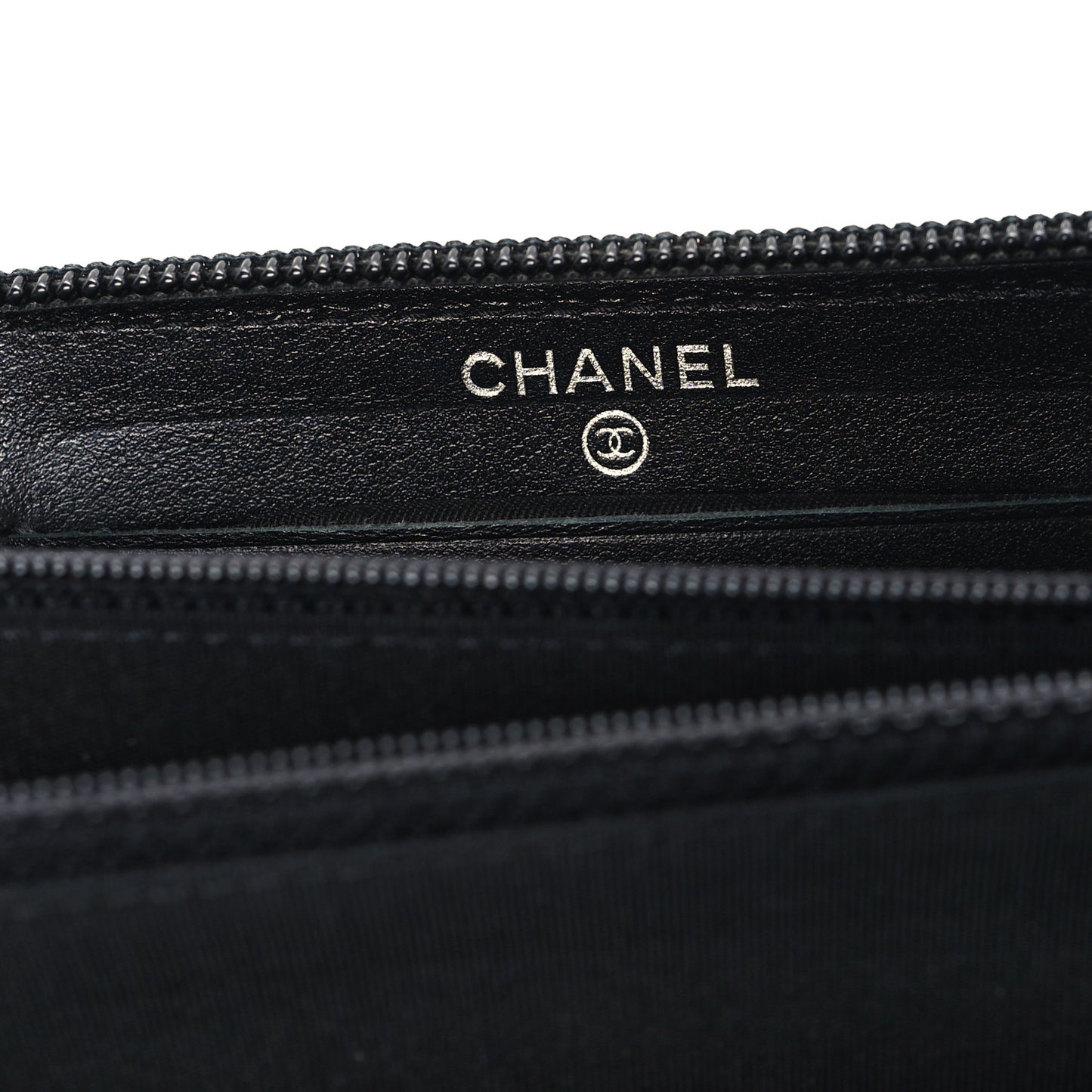 Caviar Quilted Small Boy Zip Around Wallet Black