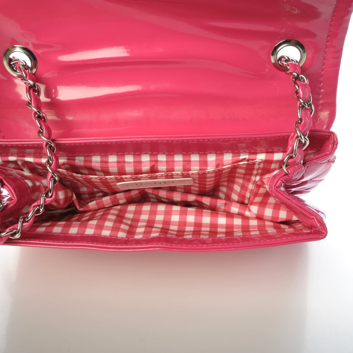 Vinyl Small Lipstick Flap Fuchsia
