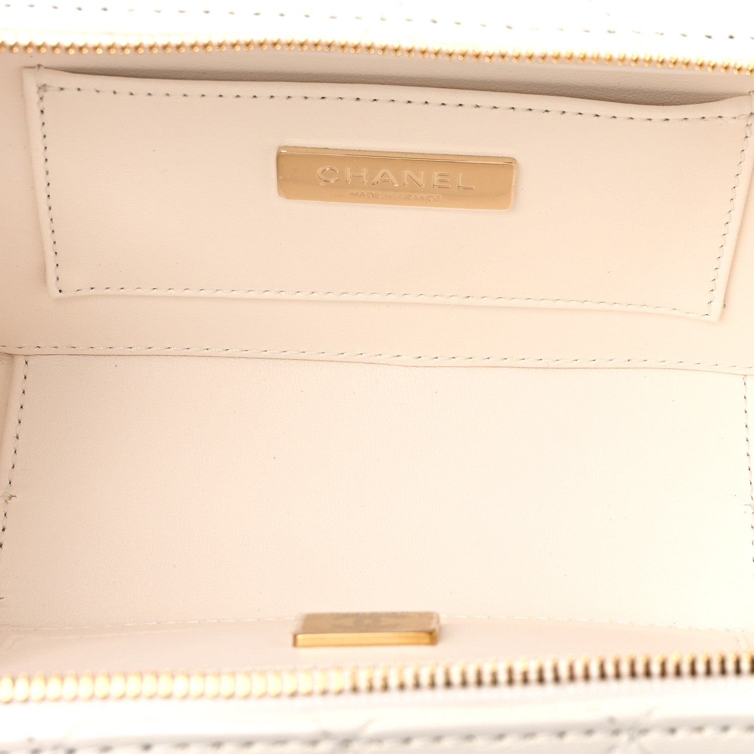 Chanel Lambskin Quilted Coco Click Bag White 5 of 11