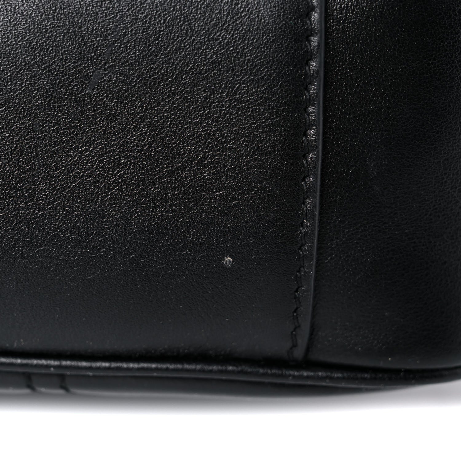 Gucci Calfskin Matelasse Medium GG Marmont Shoulder Bag Black 18 of 21