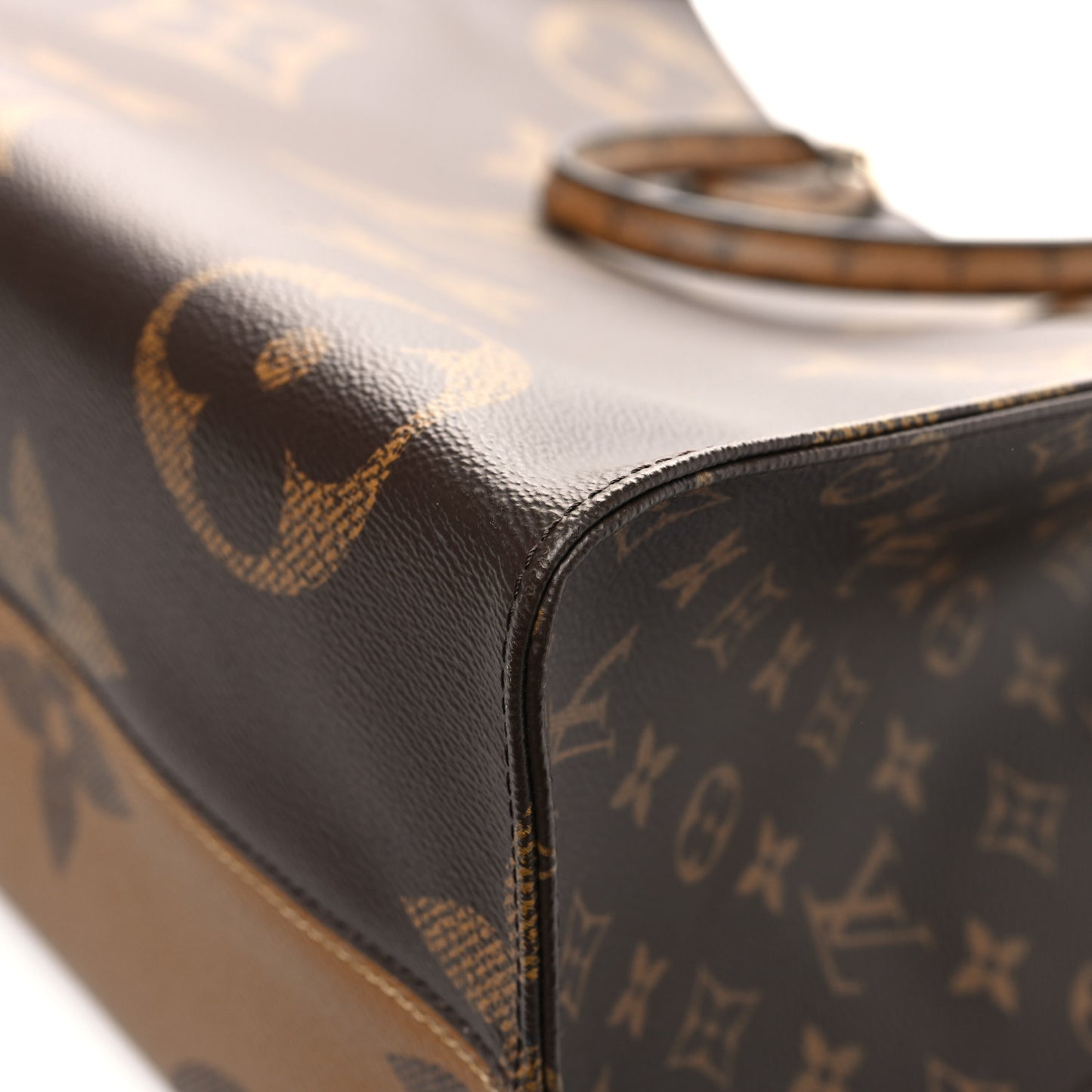 Reverse Monogram Giant Onthego GM