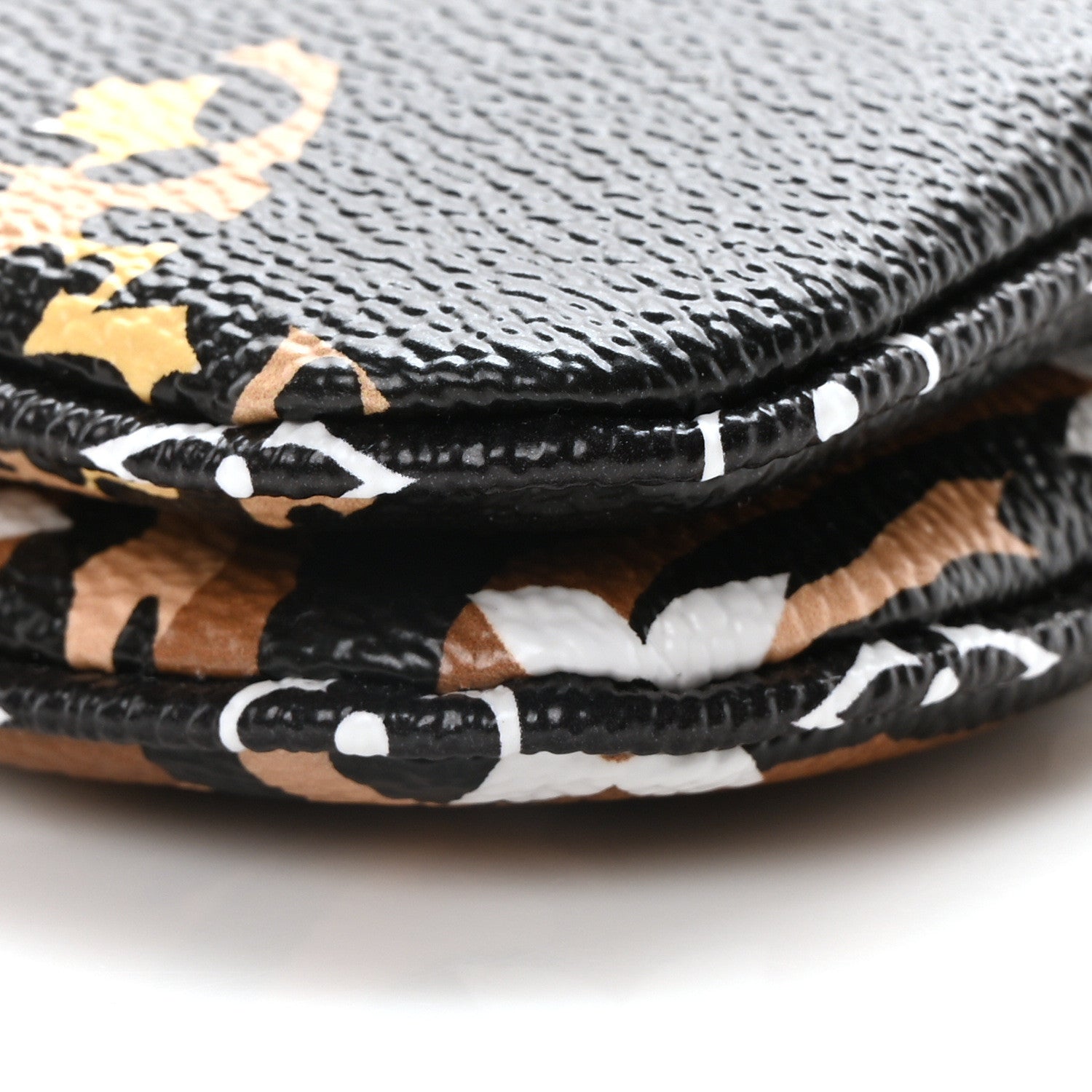 Louis Vuitton Monogram Giant Jungle Pochette Double Zip Black 9 of 10