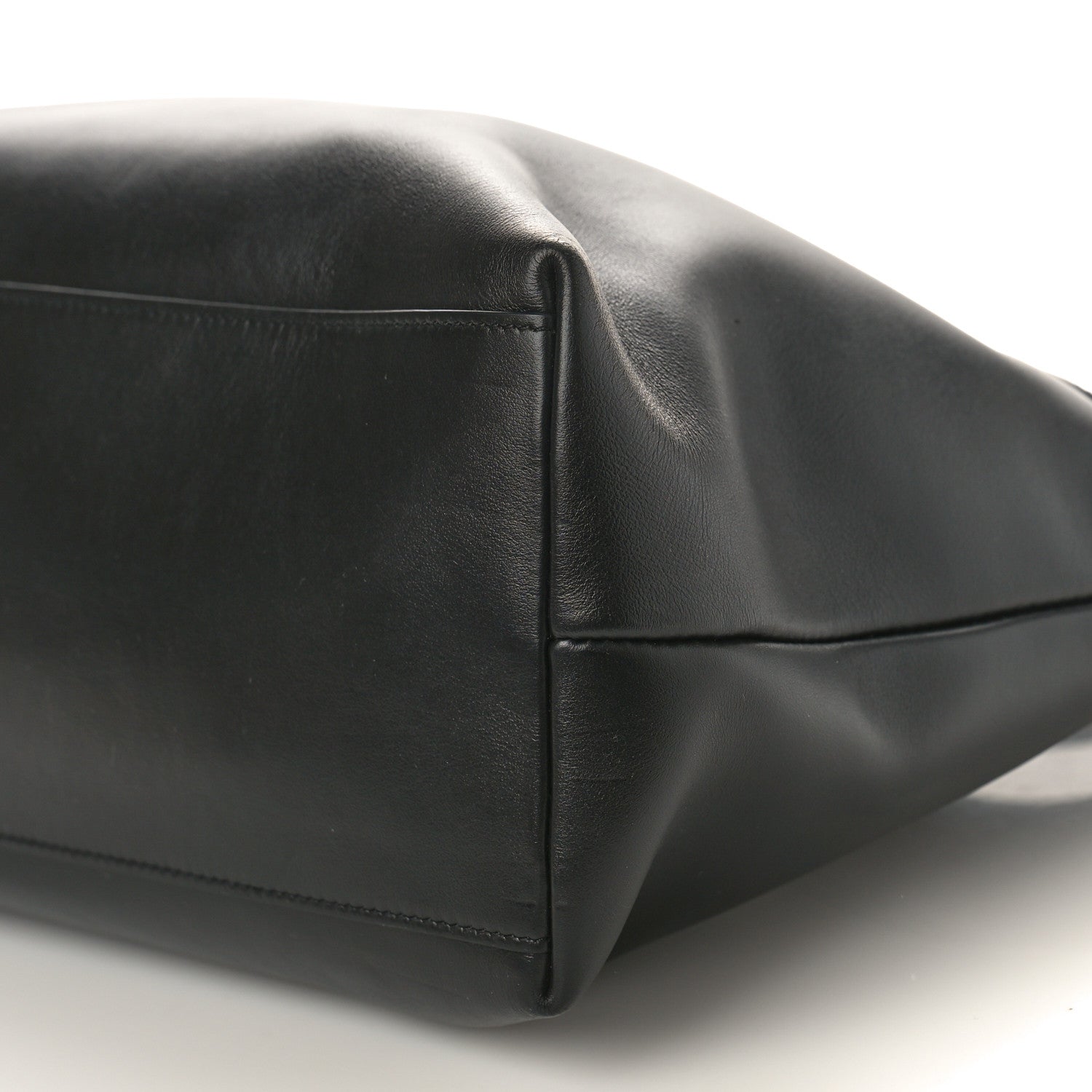 Tom Ford Calfskin Medium Avery Hobo Shoulder Bag Black 8 of 8