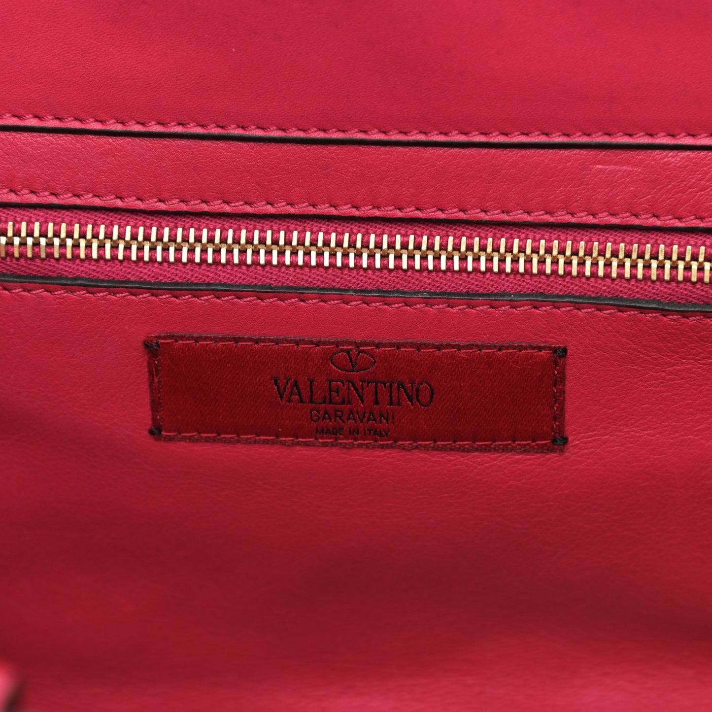 Vitello Small Rockstud Tote Cyclamin