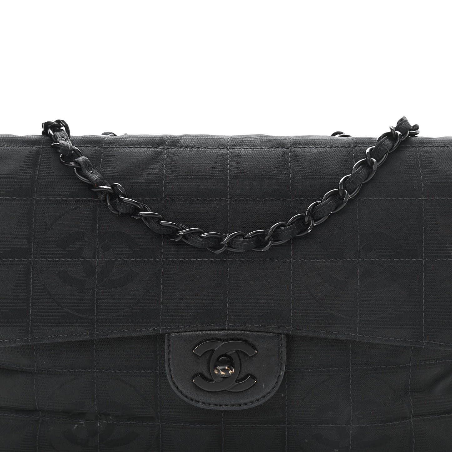 Nylon Medium Travel Flap Black