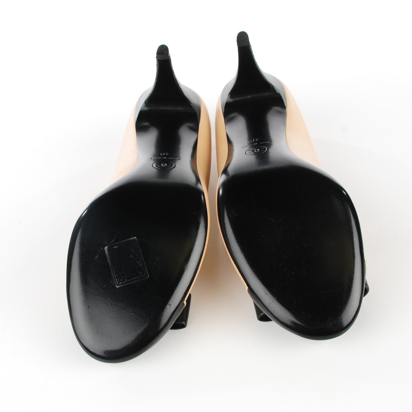 Lambskin Cap Toe Bow Pumps 40 Beige Black