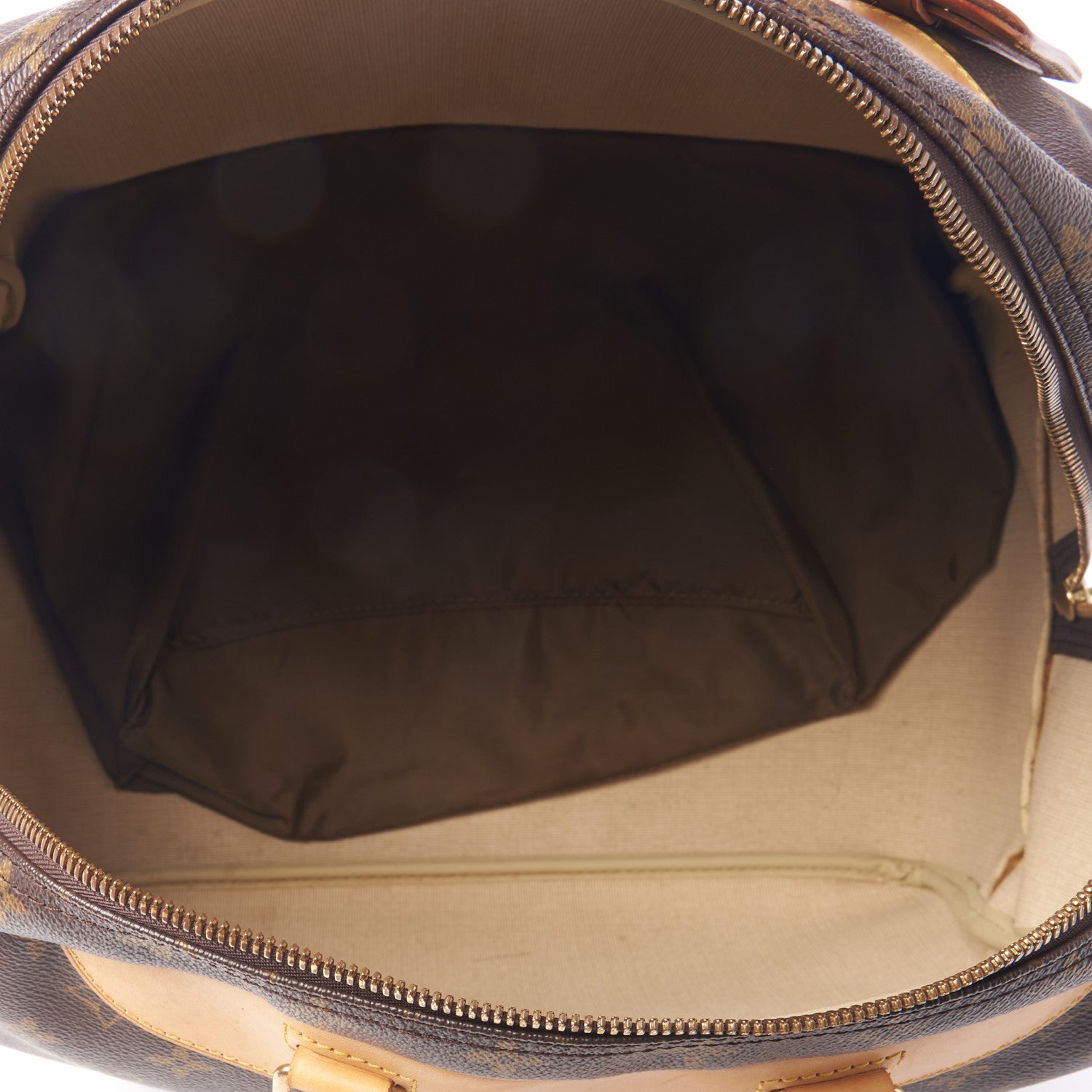 Louis Vuitton Monogram Evasion Sports Bag 7 of 13