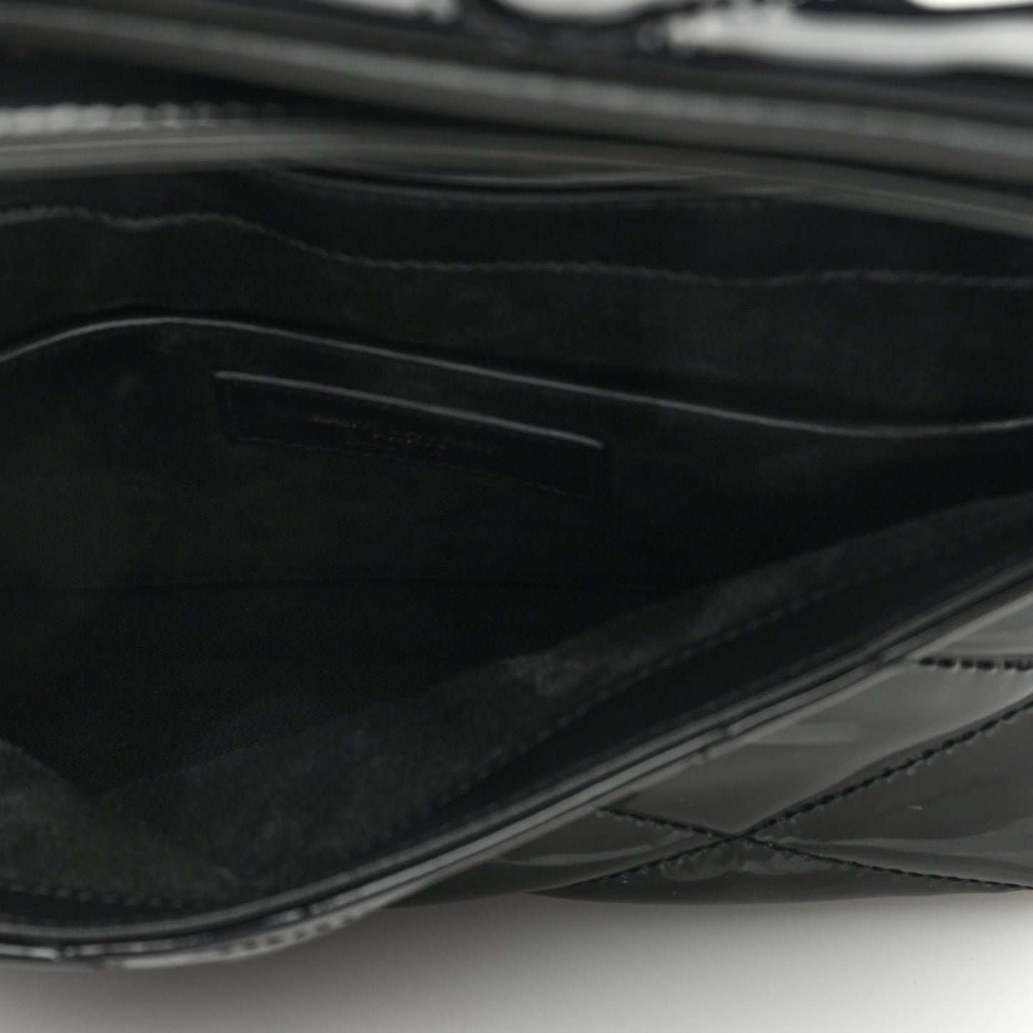 Patent Quilted Le 57 Diamond Shoulder Bag Black
