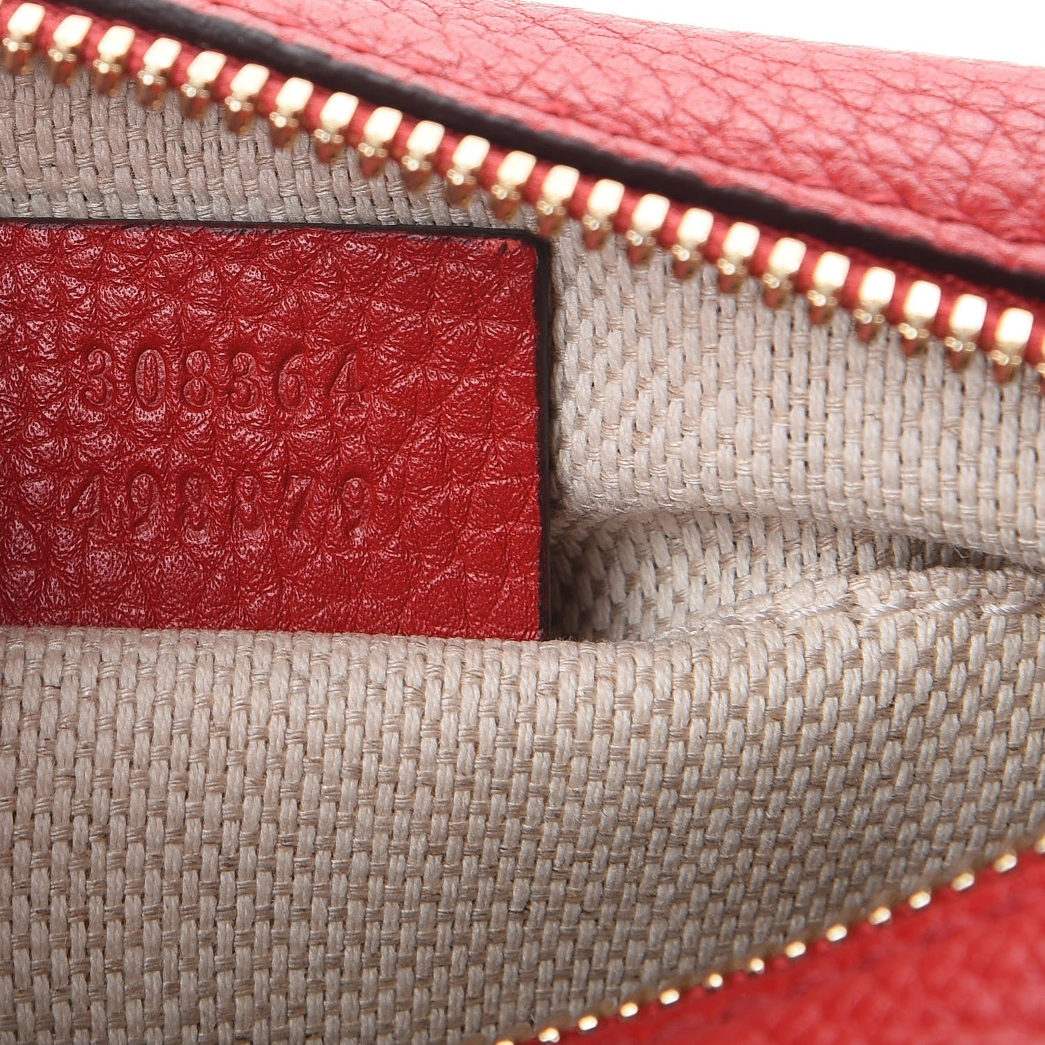 Gucci Pebbled Calfskin Small Soho Disco Bag Tabasco Red 7 of 7
