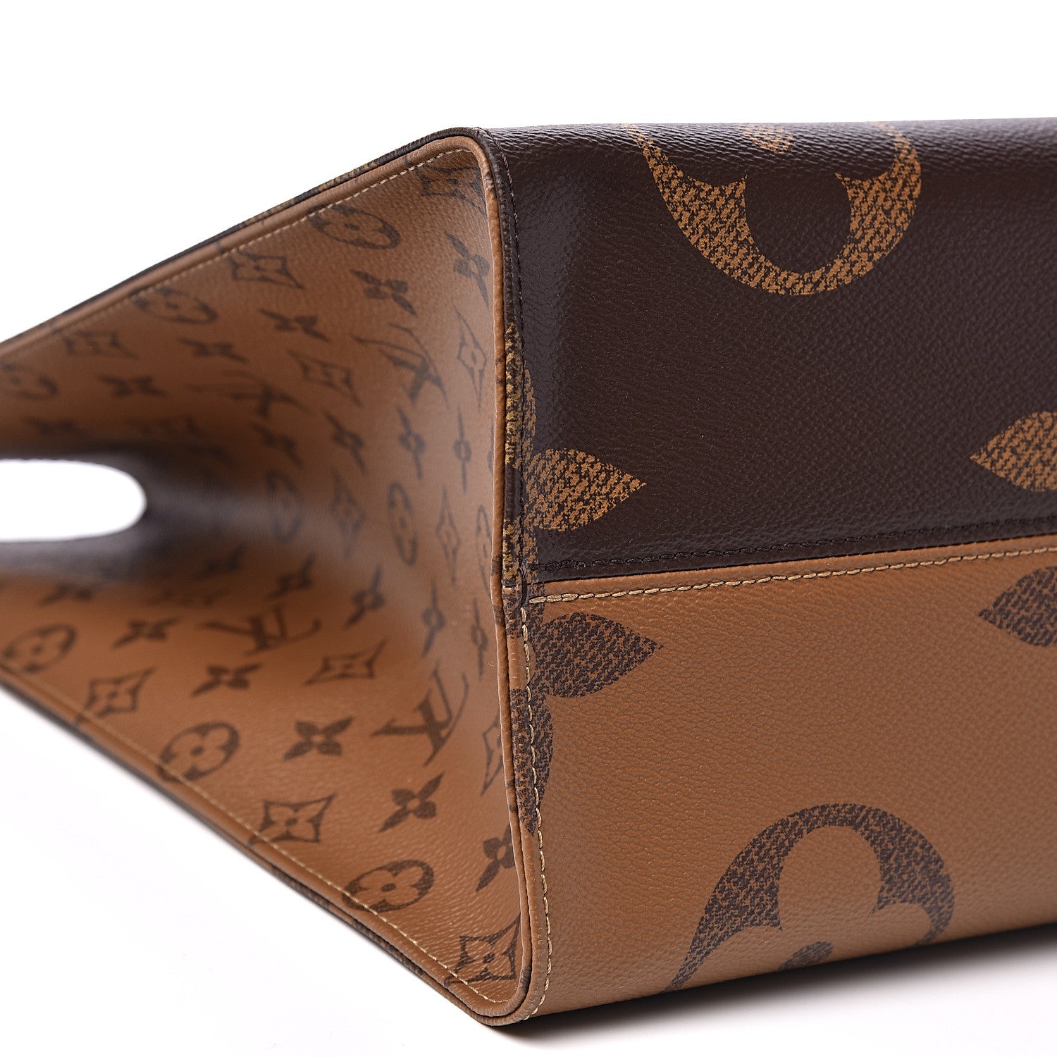 Louis Vuitton Reverse Monogram Giant Onthego GM 7 of 9