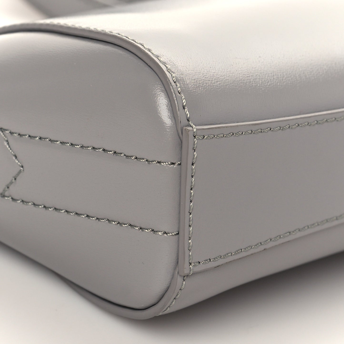 Smooth Calfskin Nano Antigona Grey