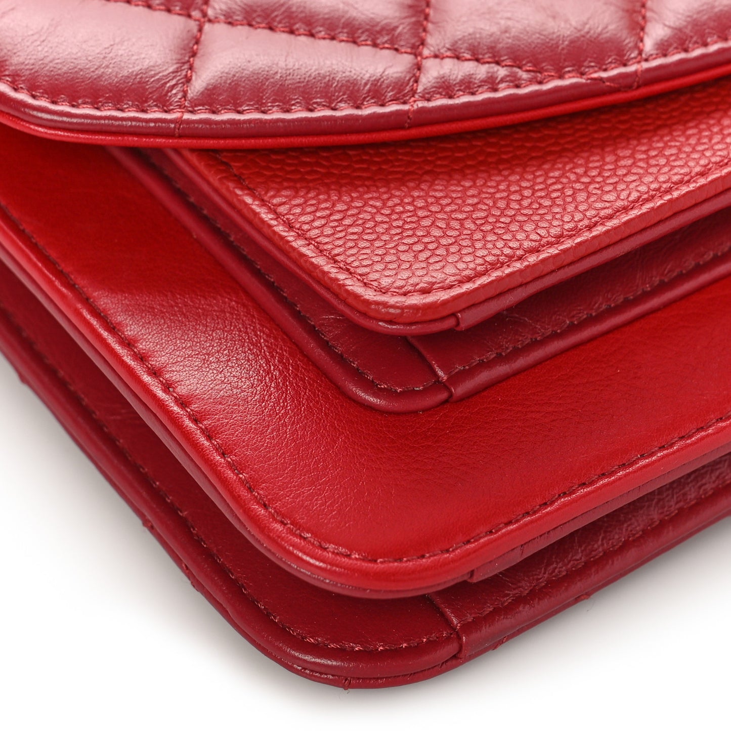 Calfskin Caviar Quilted Chain Handle Flap Red