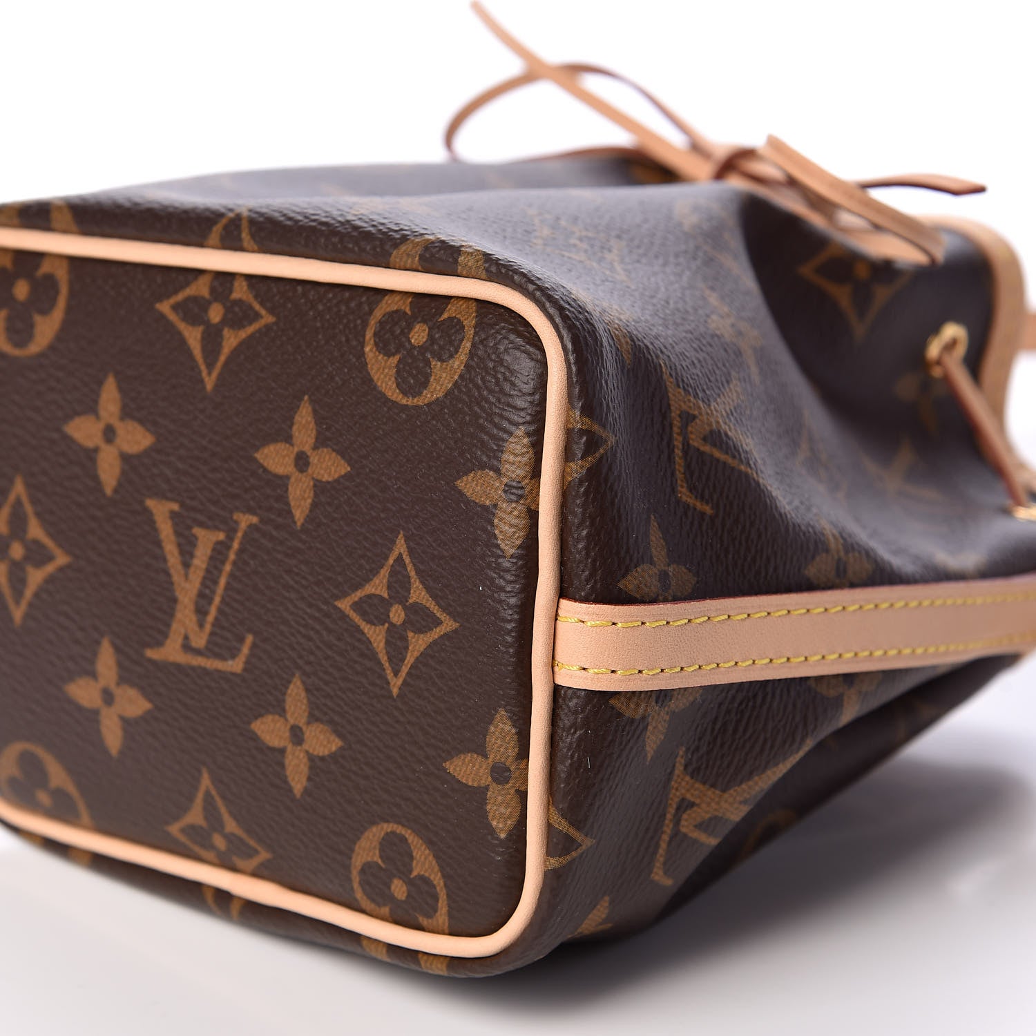 Louis Vuitton Monogram Nano Noe 9 of 9