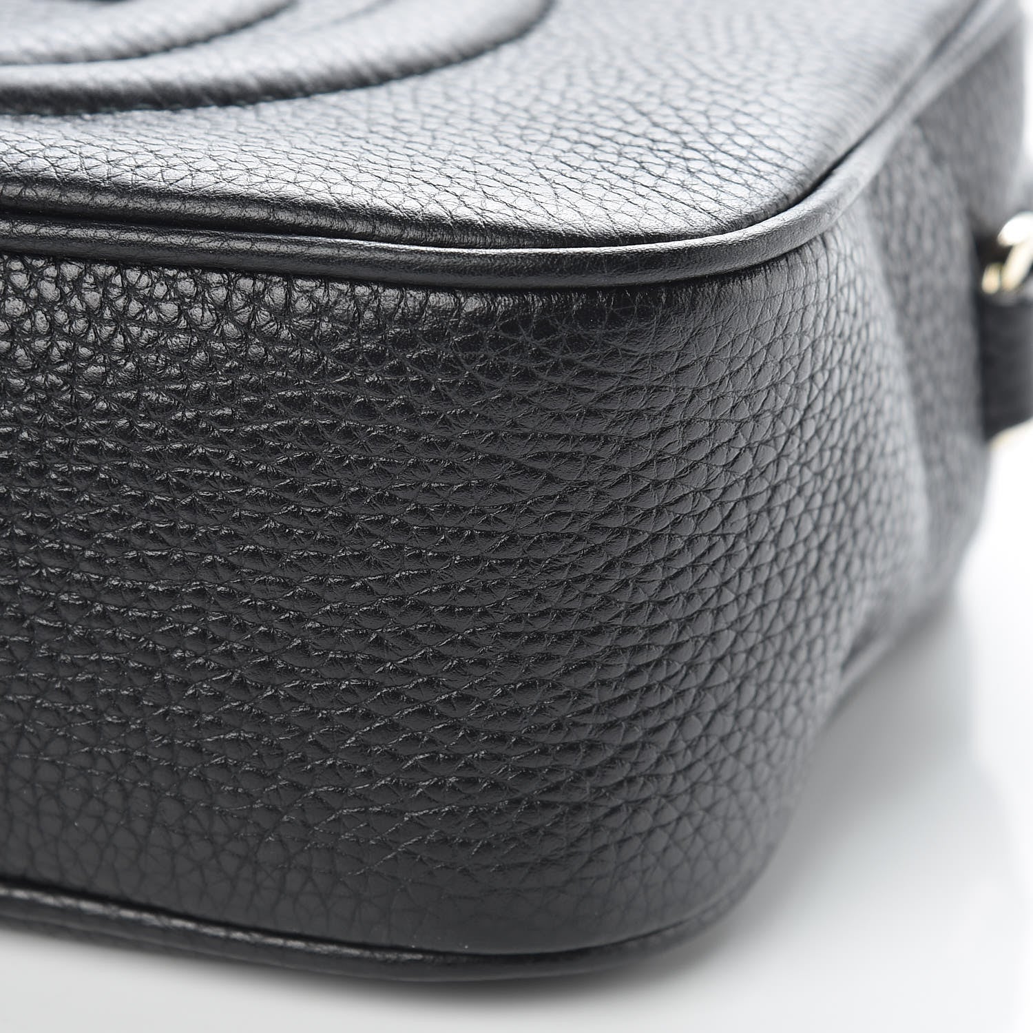 Gucci Pebbled Calfskin Small Soho Disco Bag Black 9 of 9