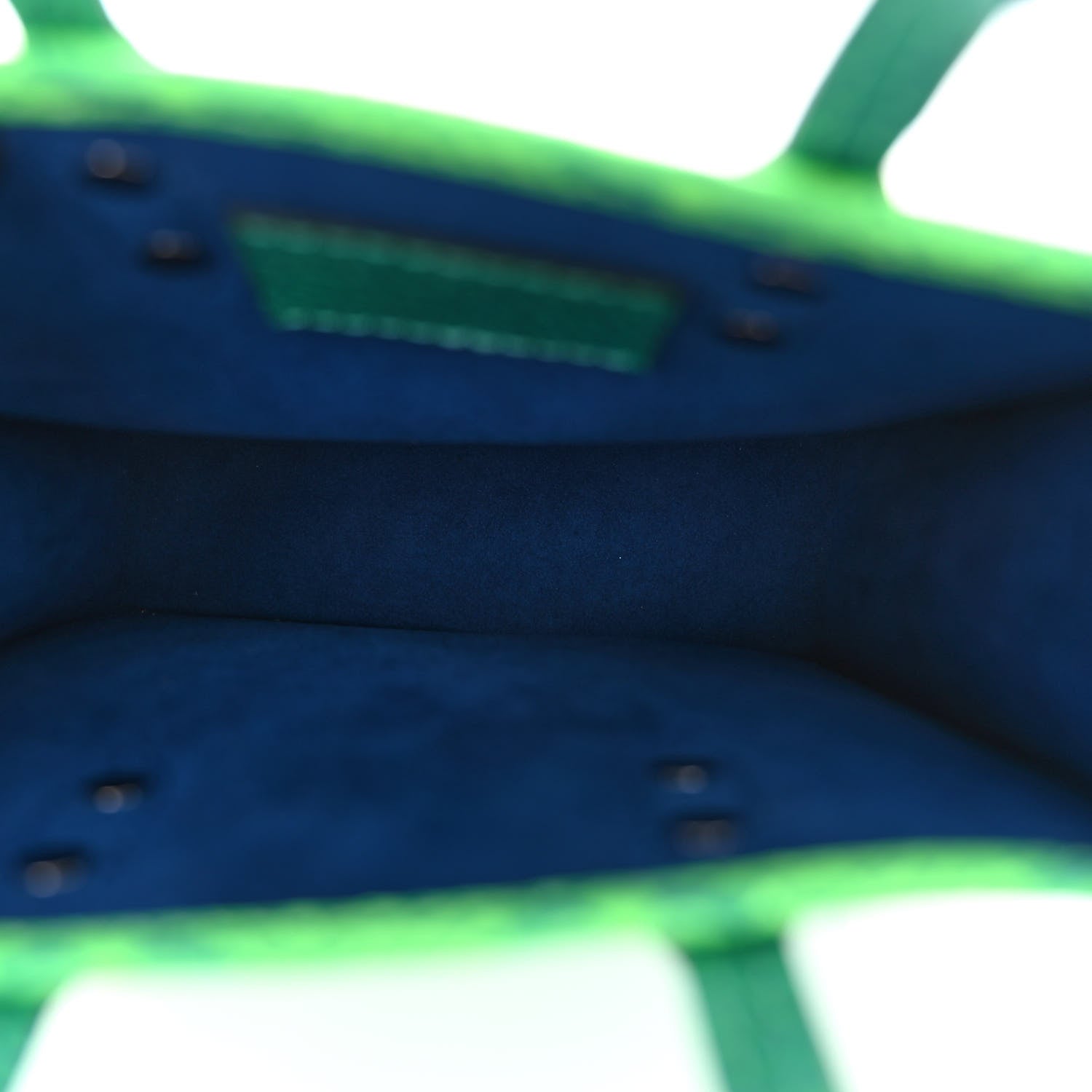 Louis Vuitton Taurillon Illusion Sac Plat XS Bleu Vert 5 of 9