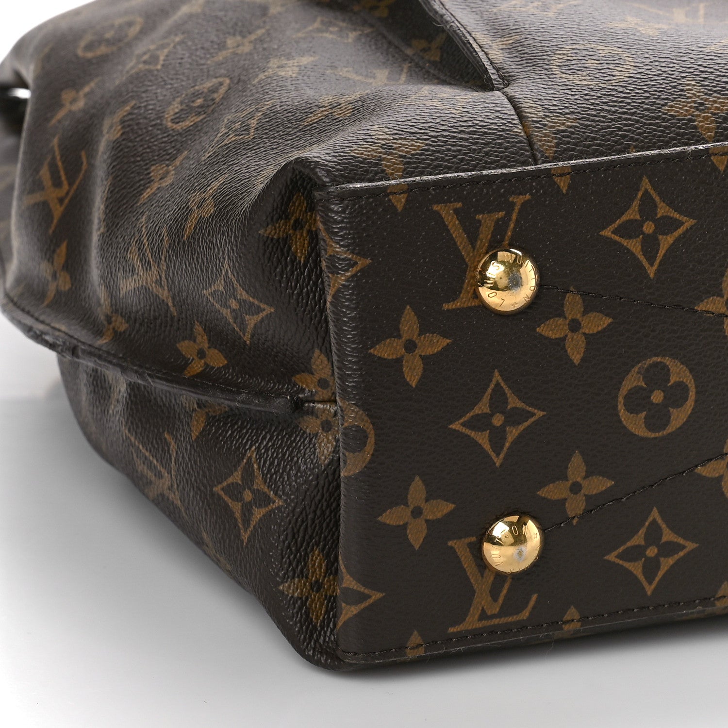 Louis Vuitton Monogram Metis 7 of 9