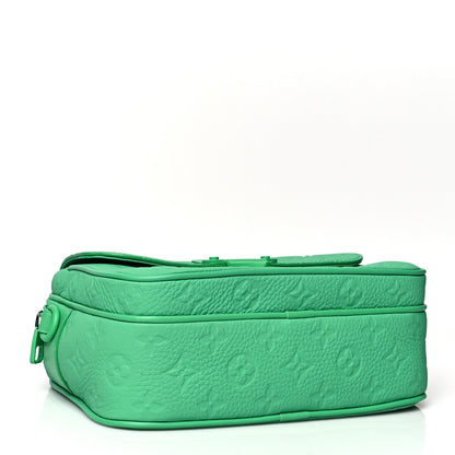 Louis Vuitton Taurillon Monogram S Lock Messenger Minty Green 4 of 10