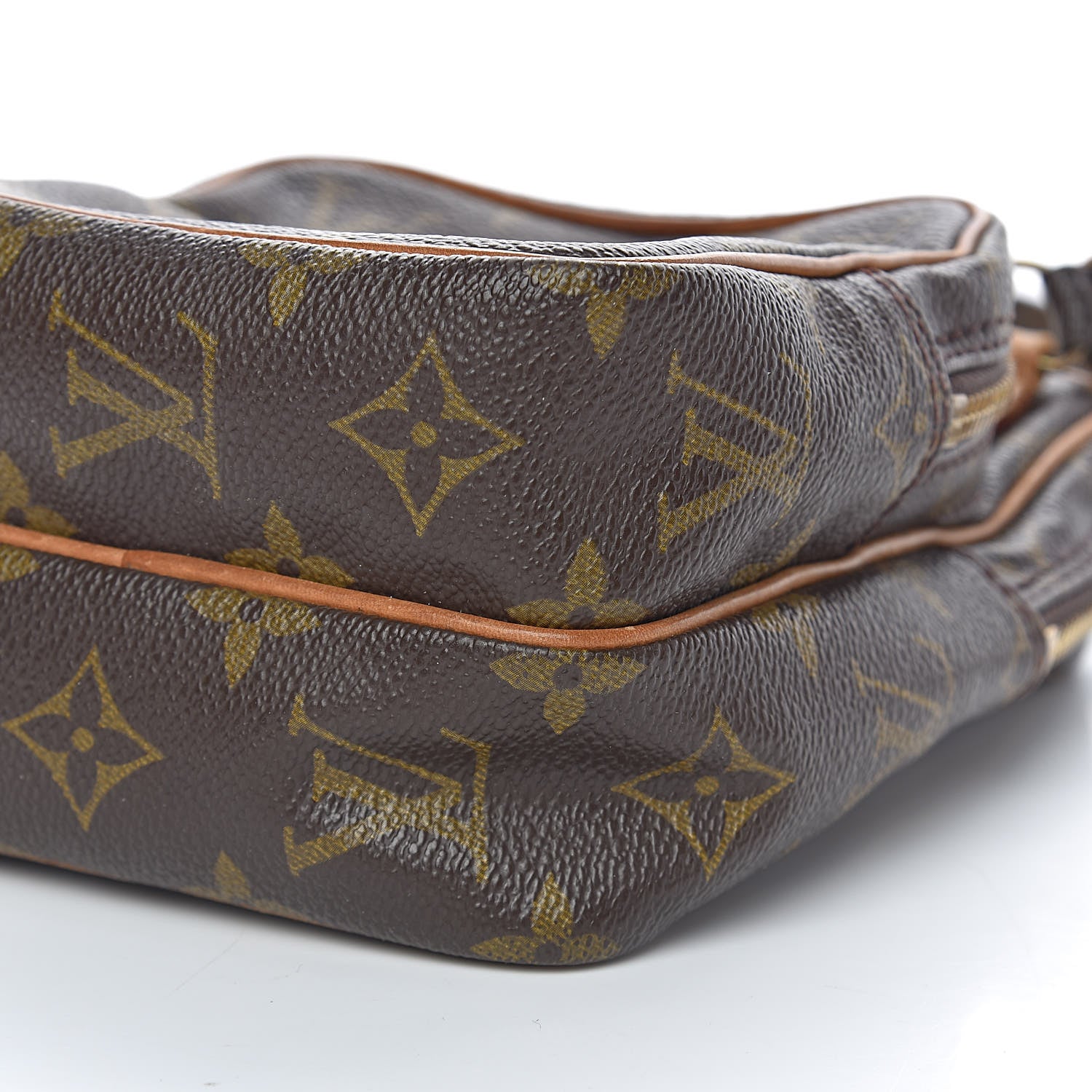 Louis Vuitton Monogram Amazone PM 9 of 12