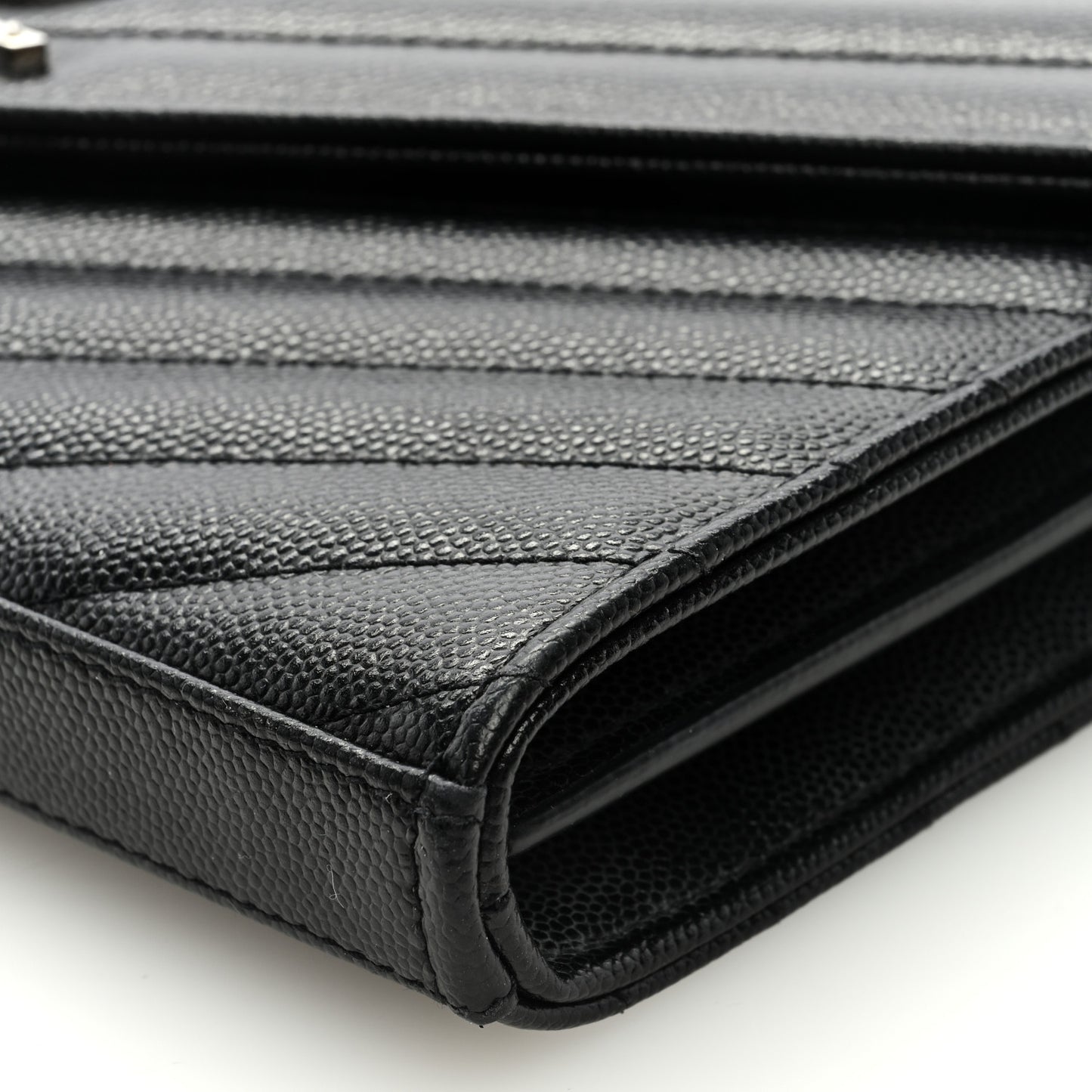Grain De Poudre Matelasse Chevron Monogram Chain Wallet Black