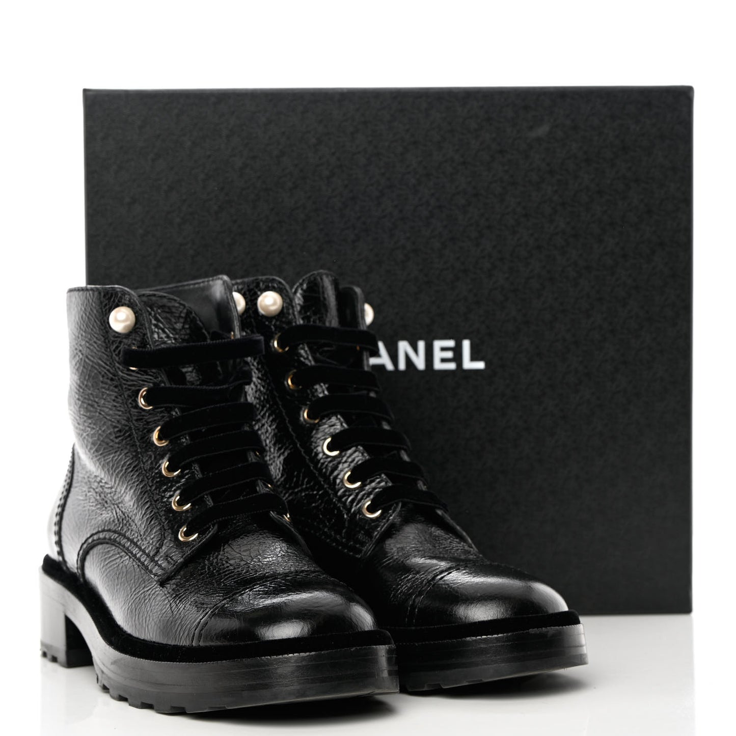 Shiny Calfskin Velvet Pearl Combat Short Boots 39 Black