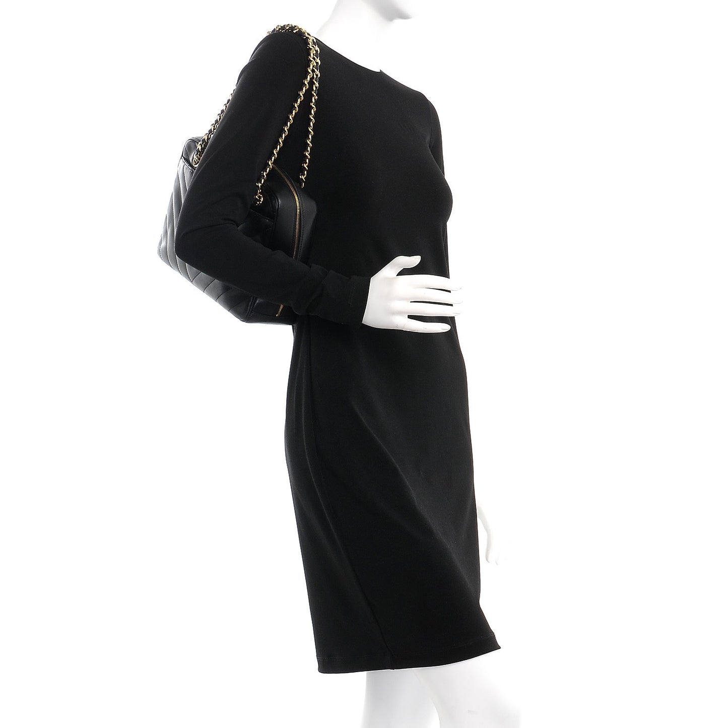 Lambskin Chevron Quilted Camera Case Black