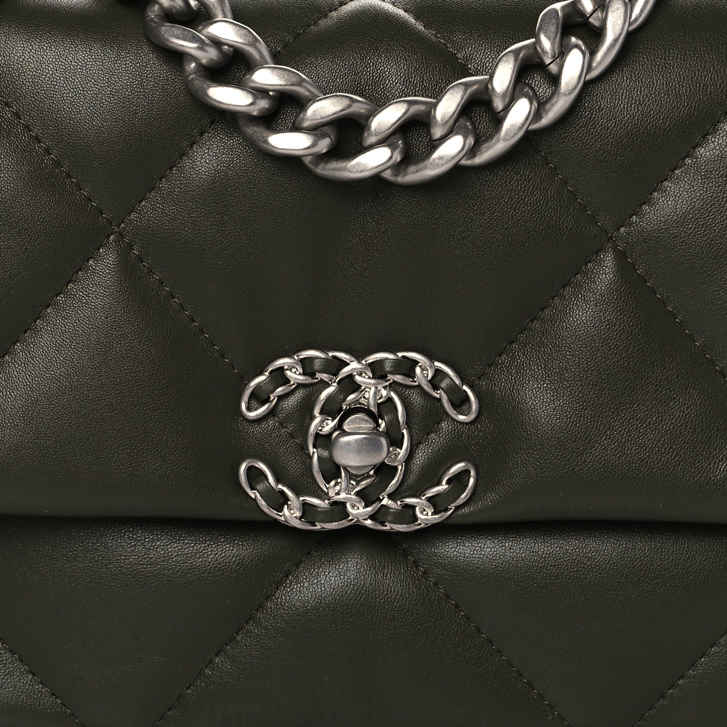 Chanel Lambskin Quilted Medium Chanel 19 Flap Khaki 8 of 11