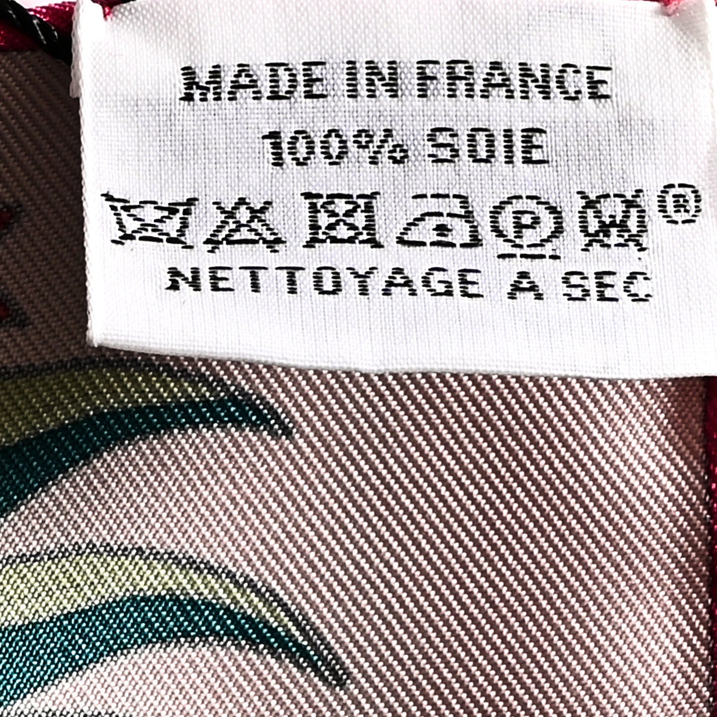 Silk Exposition Universelle Scarf 90 Rose Vif Vert Rouge