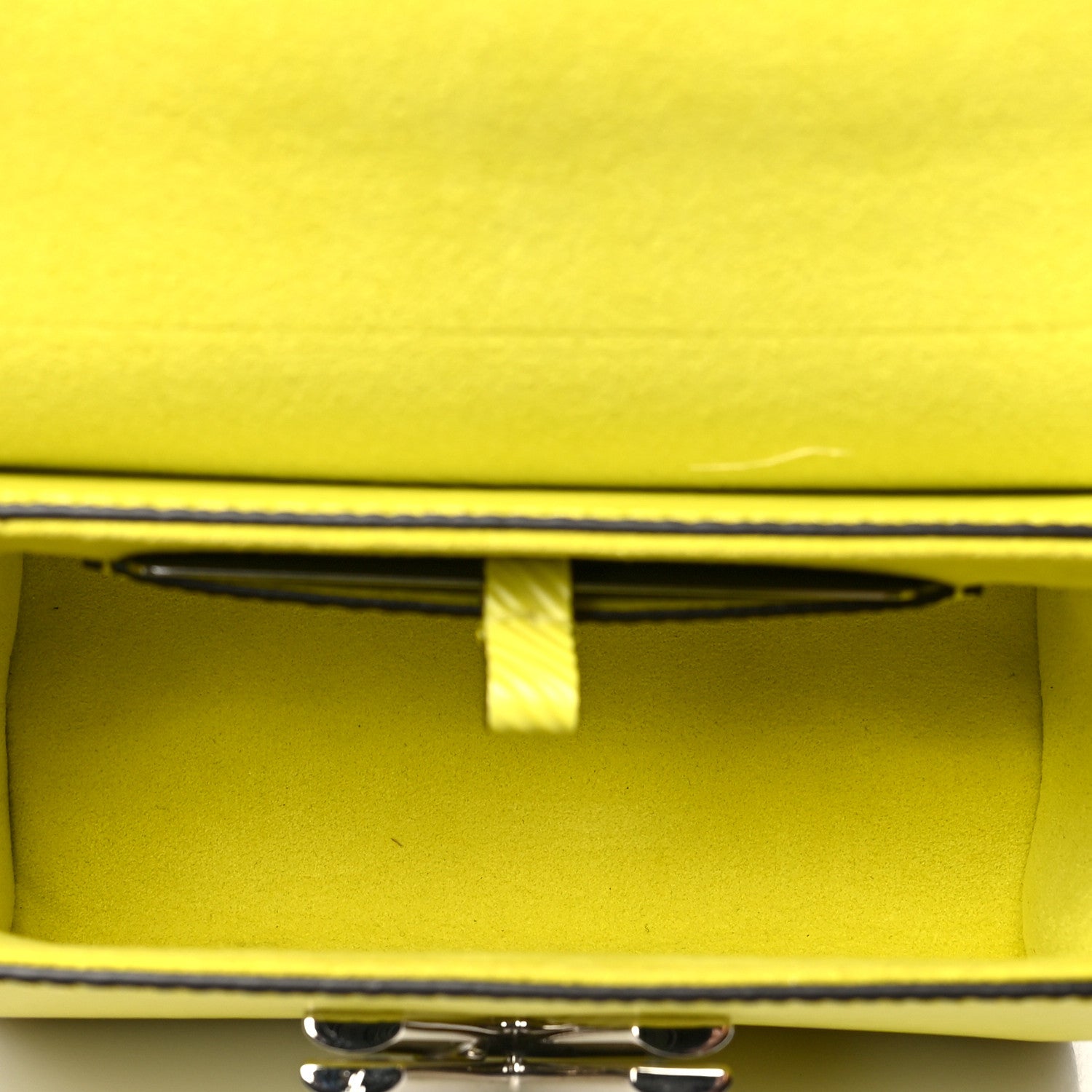 Louis Vuitton Epi Twist Shoulder Bag Mini Citron Yellow 5 of 10